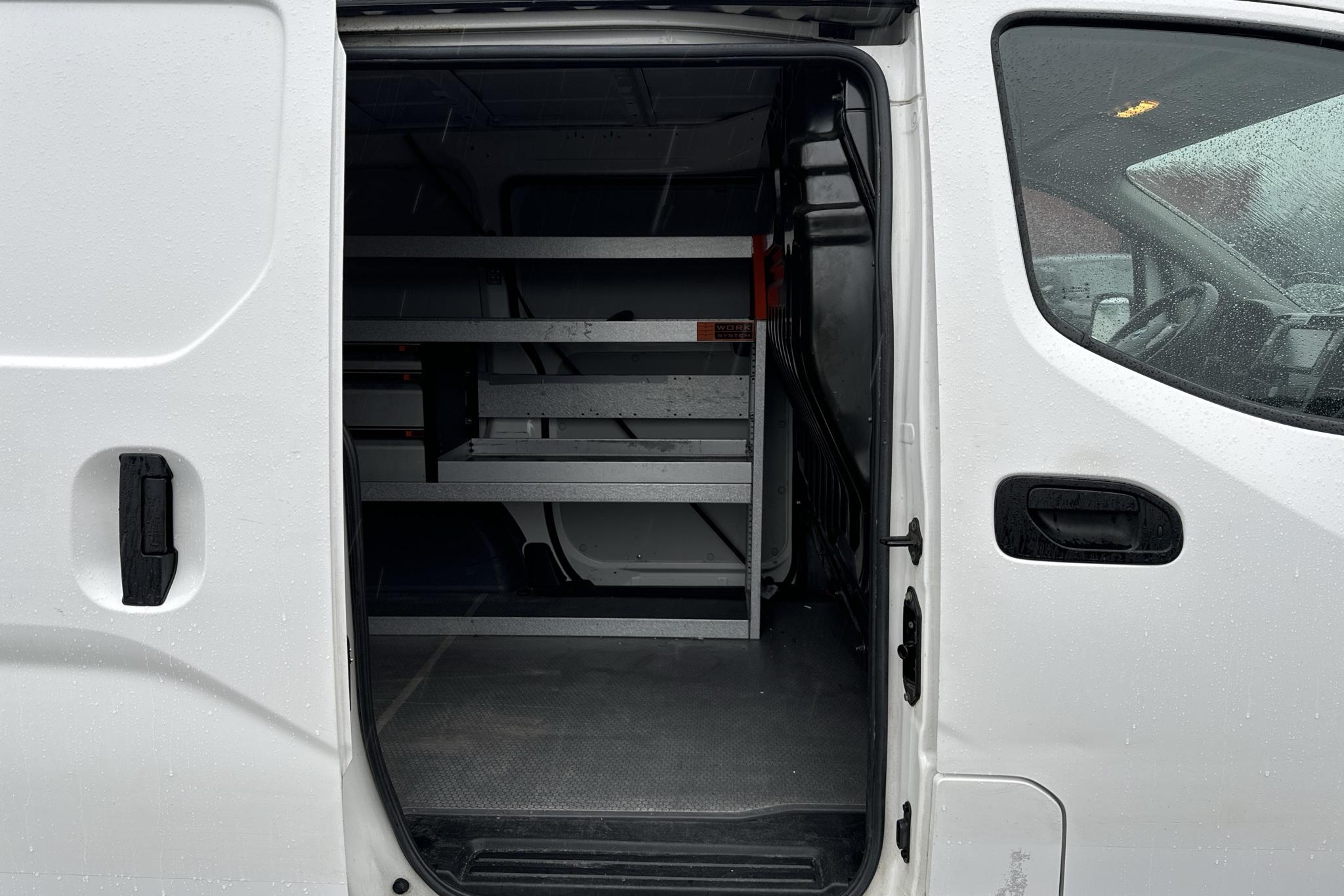 Nissan e-NV200 40,0 kWh (109hk) - 106 420 km - Automatic - white - 2018