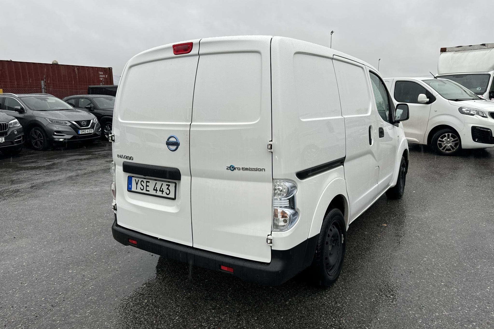 Nissan e-NV200 40,0 kWh (109hk) - 106 420 km - Automatic - white - 2018