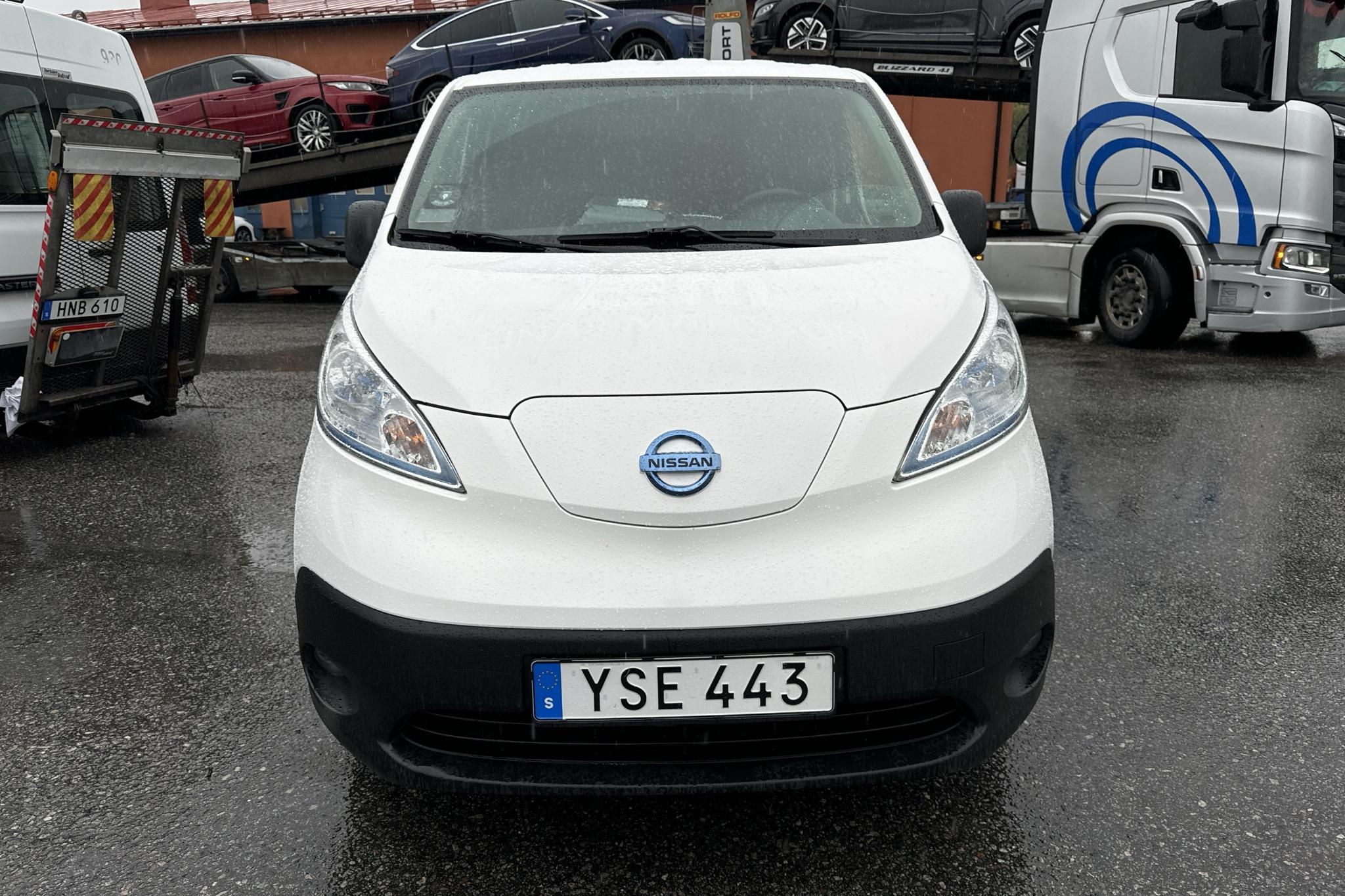 Nissan e-NV200 40,0 kWh (109hk) - 106 420 km - Automaattinen - valkoinen - 2018