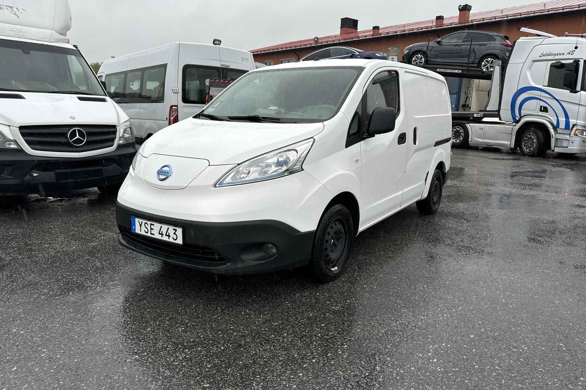 Nissan e-NV200 40,0 kWh (109hk) - 106 420 km - Automatic - white - 2018