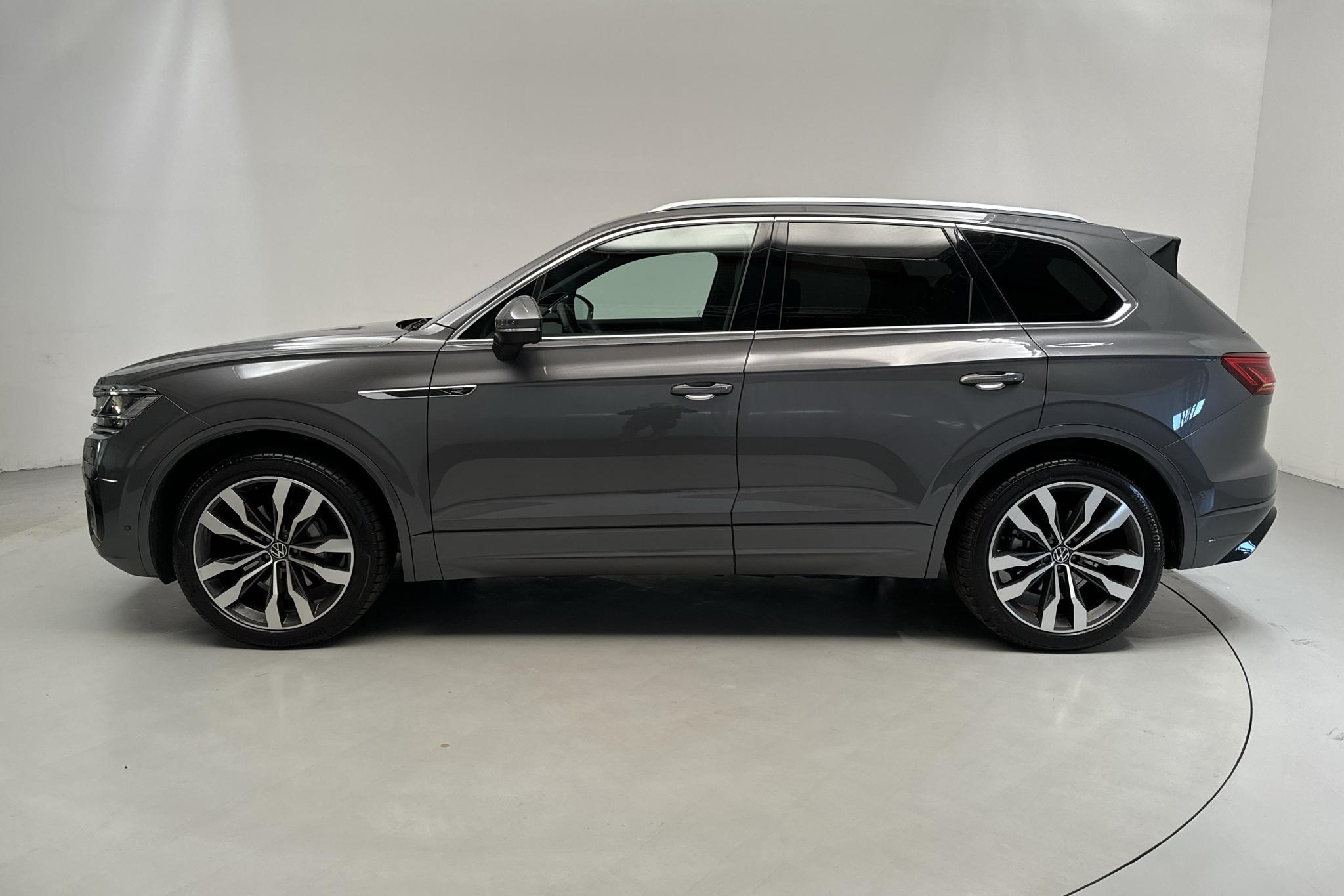 VW Touareg V6 TDI 4Motion (286hk) - 18 250 km - Automatyczna - szary - 2023