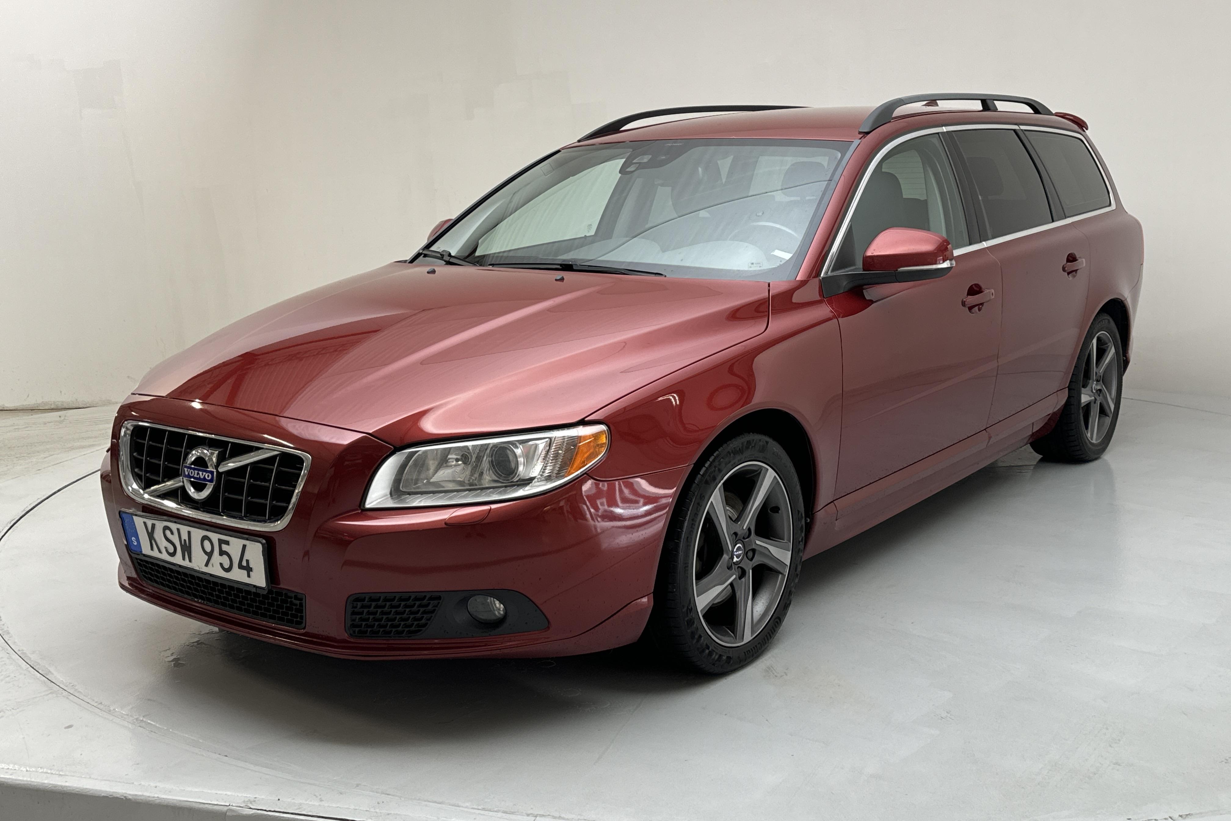 Volvo V70 II 1.6D DRIVe (115hk) - 23 482 mil - Manuell - röd - 2012