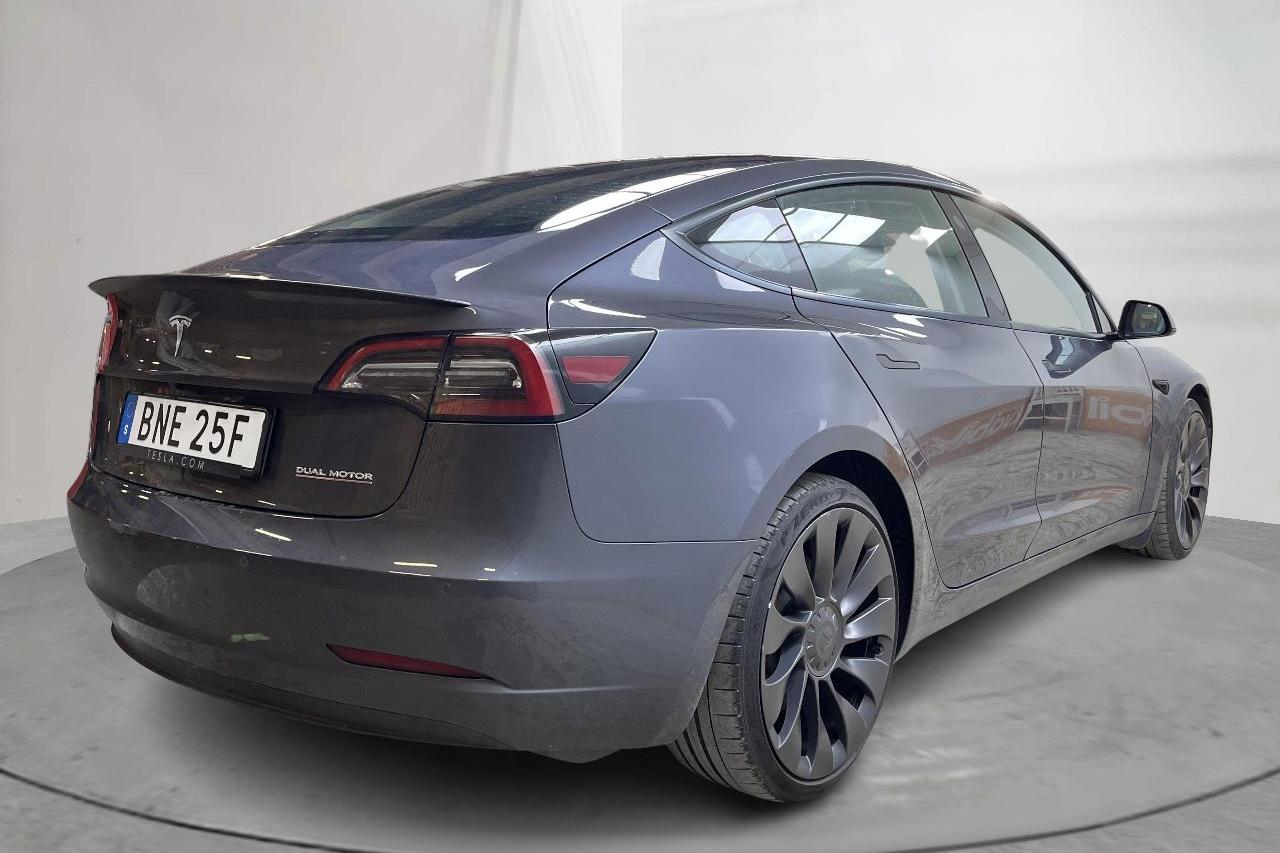 Tesla Model 3 Performance Dual Motor AWD - 44 020 km - Automatic - gray - 2022