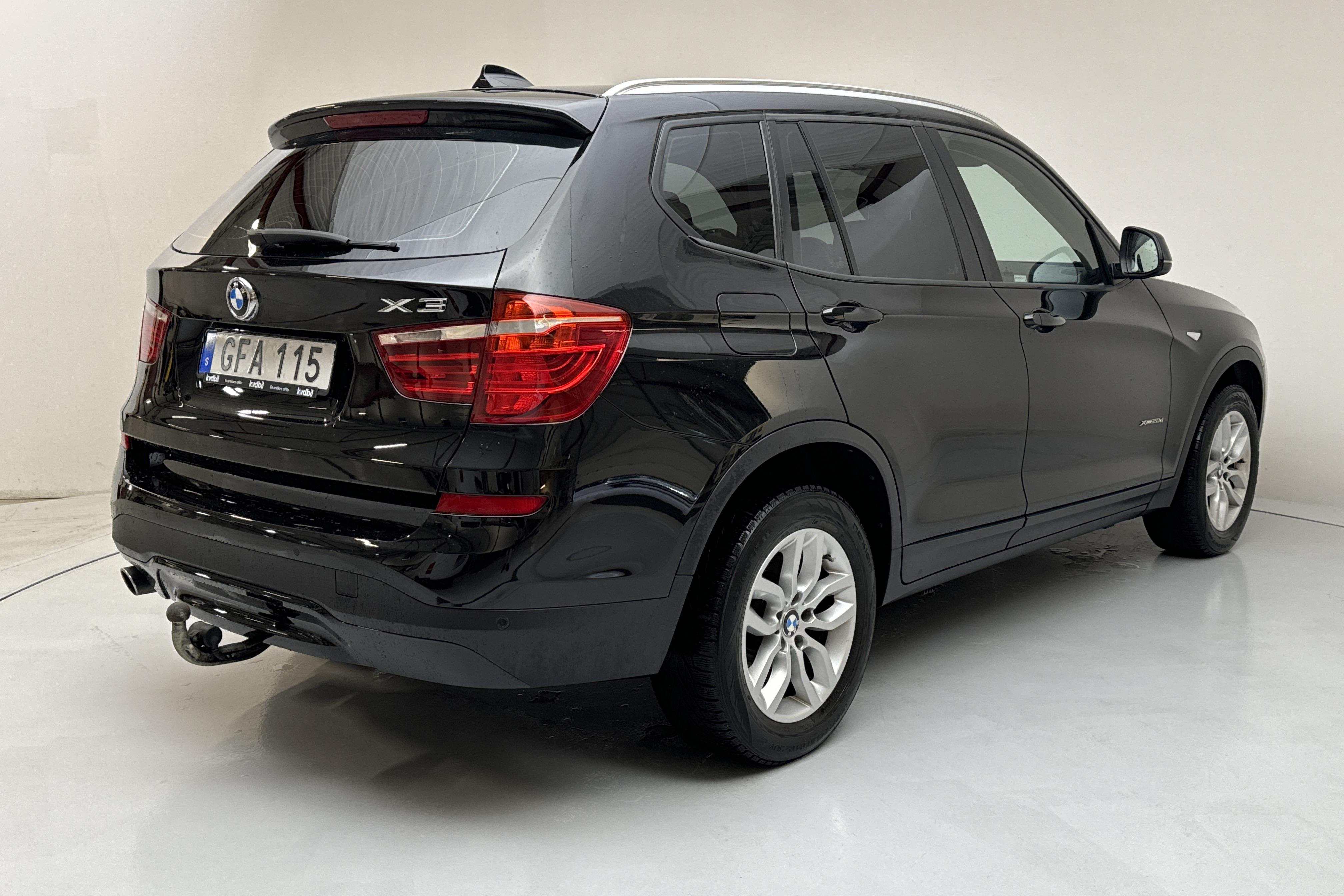 BMW X3 xDrive20d, F25 (190hk) - 155 460 km - Automatyczna - czarny - 2017