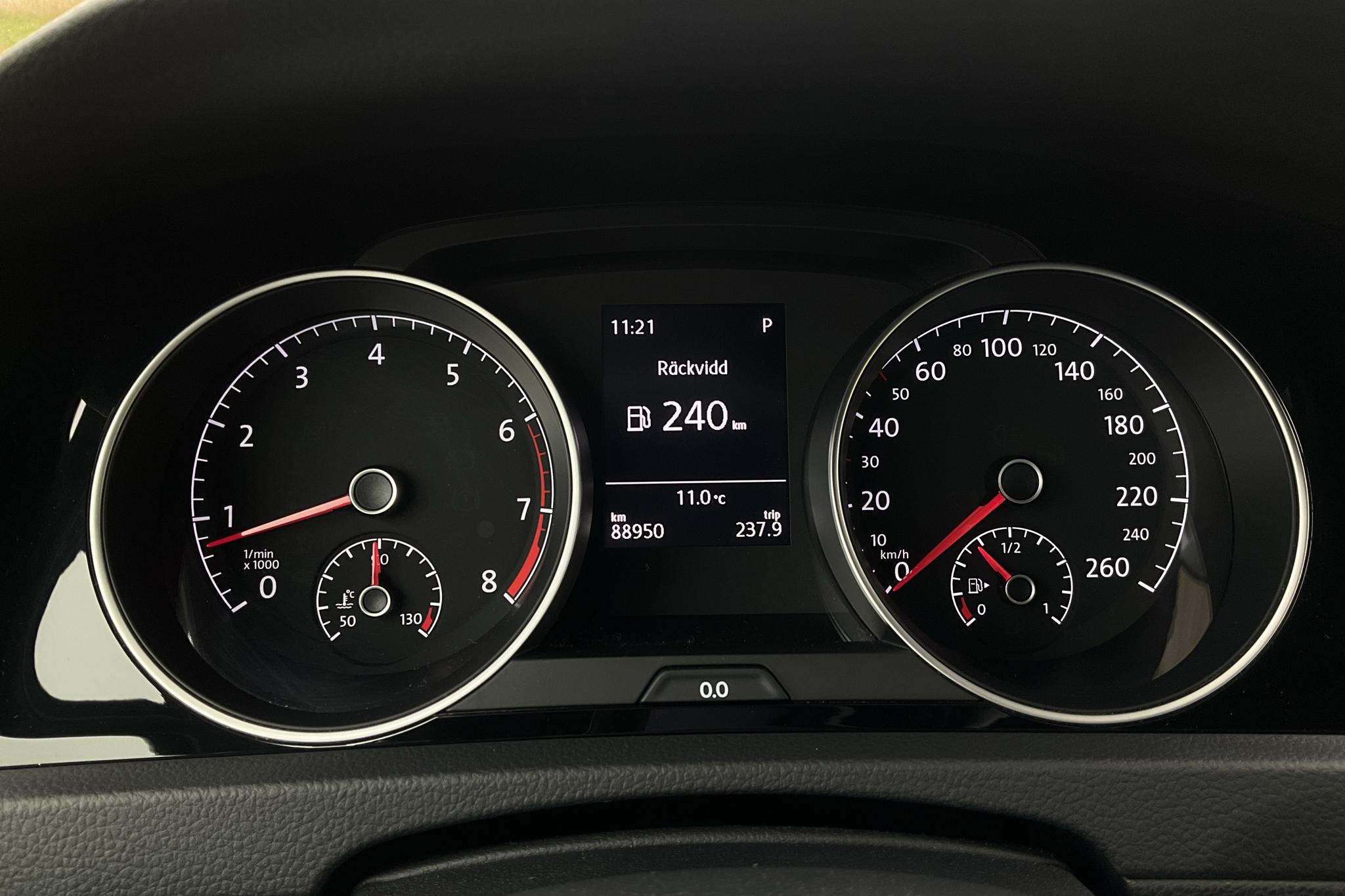 VW Golf VII 1.5 TSI Sportscombi (150hk) - 88 940 km - Automatyczna - szary - 2019