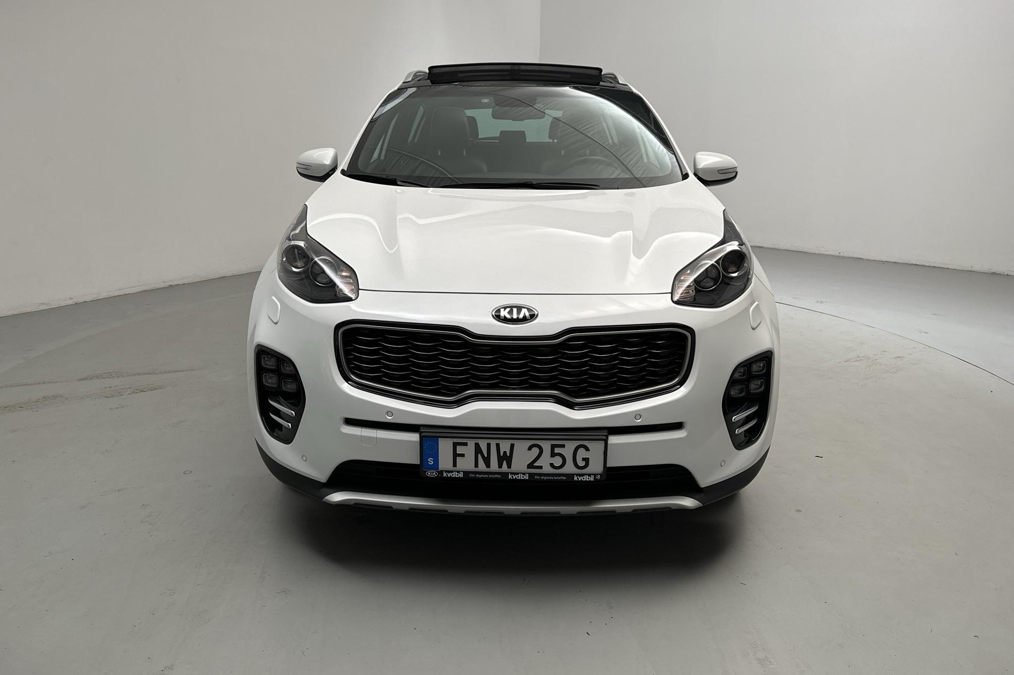 KIA Sportage 2.0 CRDi AWD (184hk) - 55 680 km - Automatyczna - biały - 2017