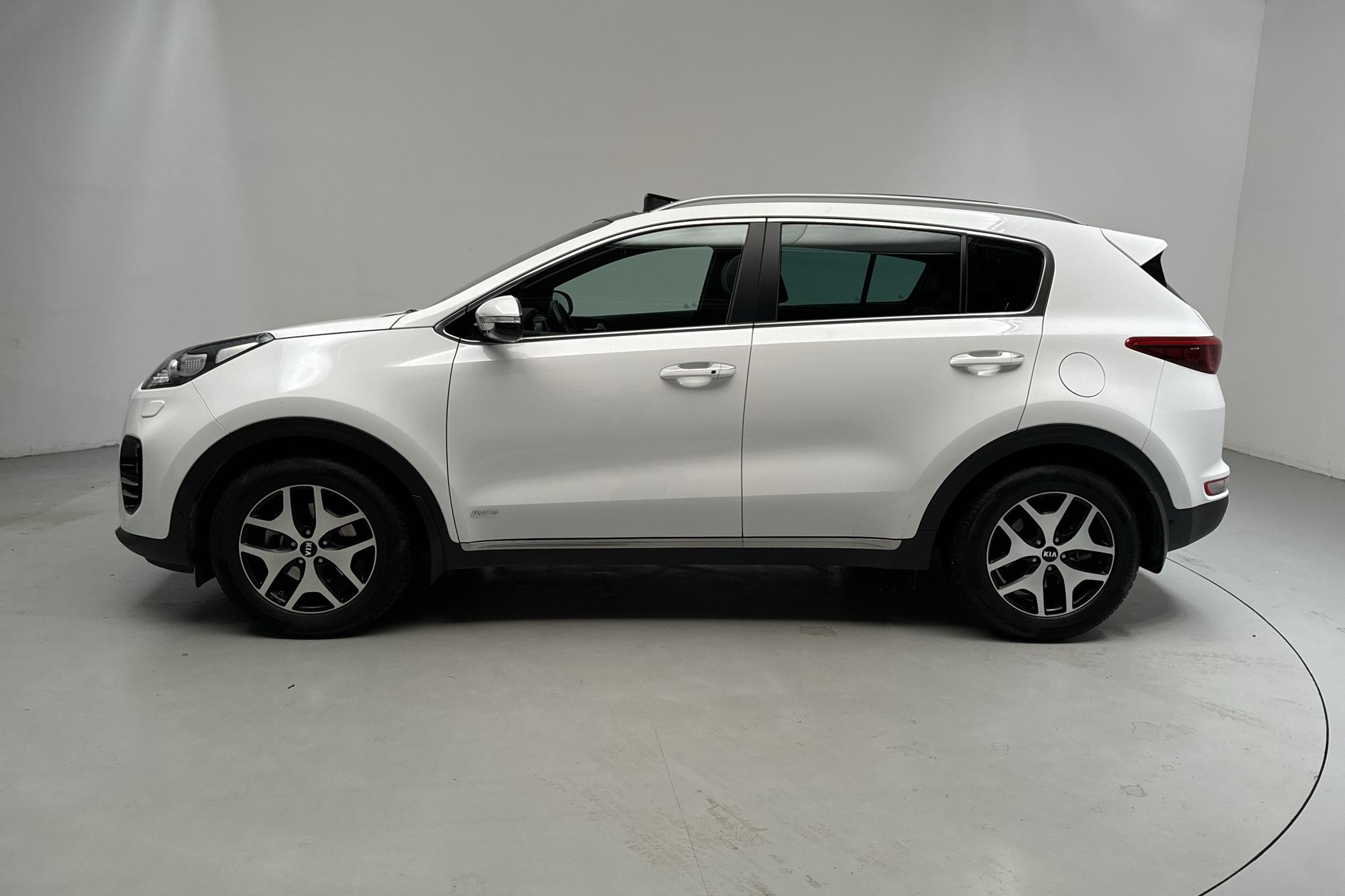 KIA Sportage 2.0 CRDi AWD (184hk) - 55 680 km - Automatyczna - biały - 2017