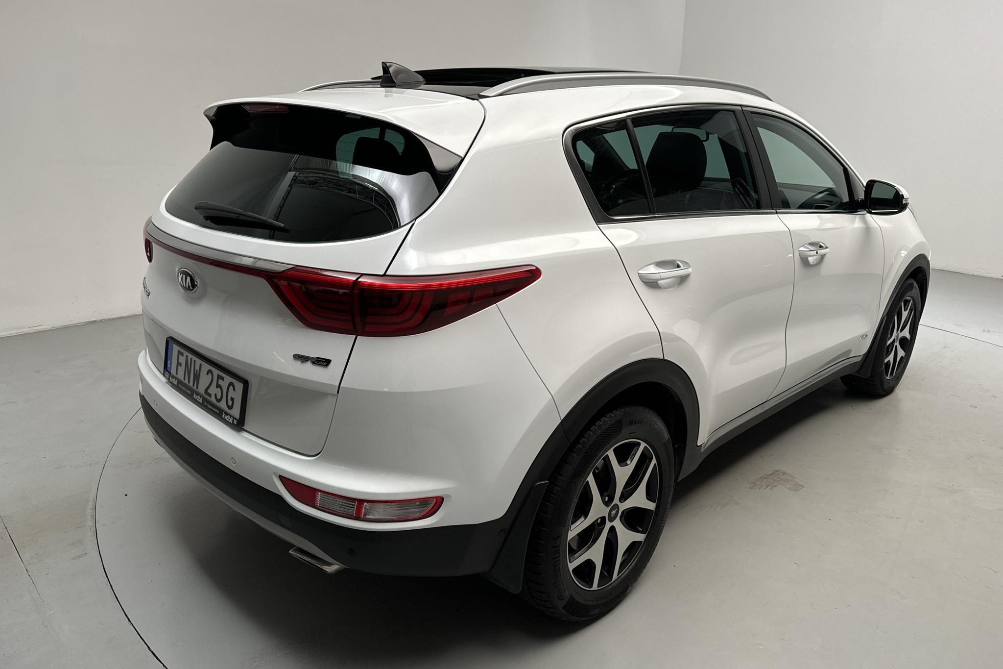 KIA Sportage 2.0 CRDi AWD (184hk) - 55 680 km - Automatyczna - biały - 2017