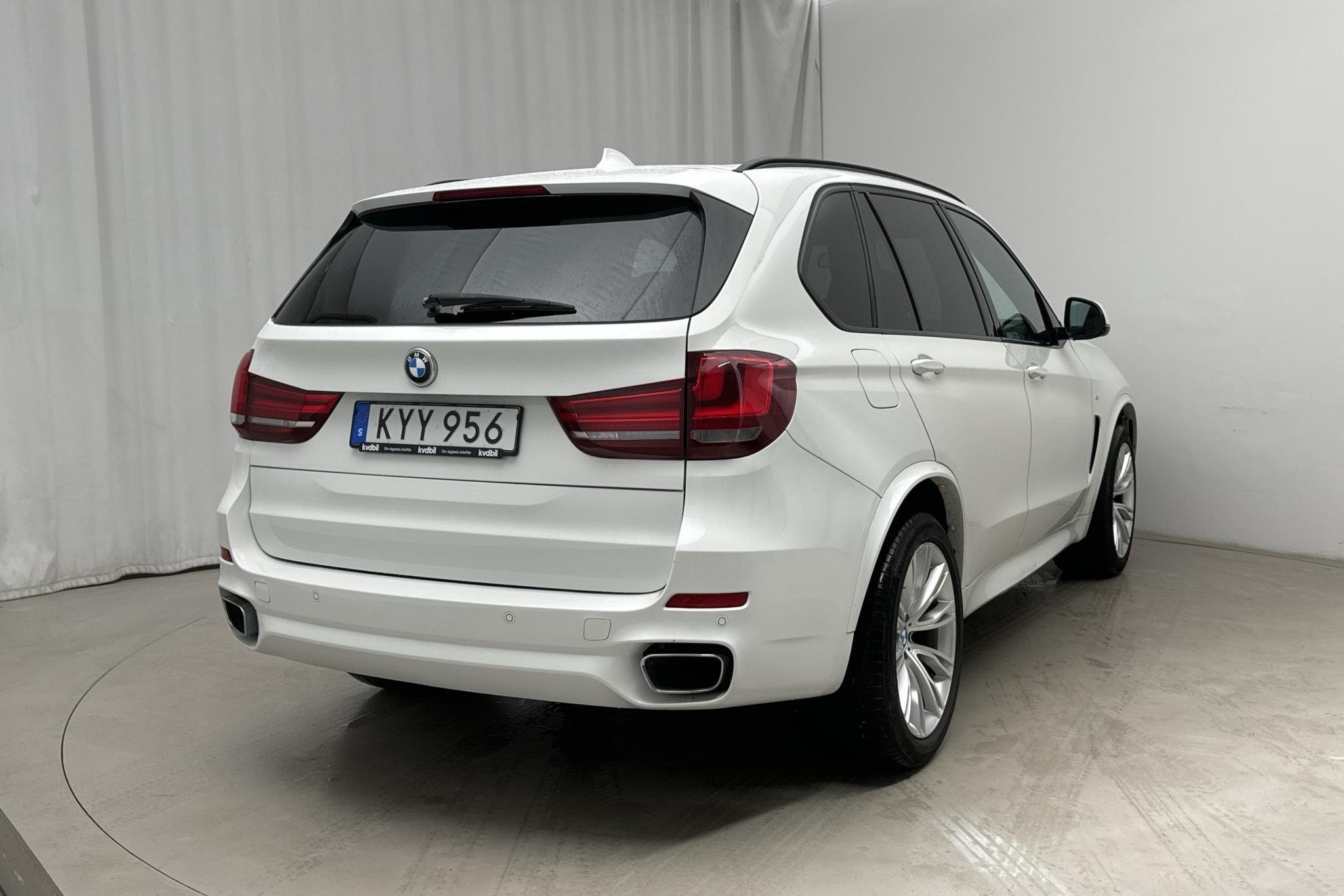 BMW X5 xDrive30d, F15 (258hk) - 7 226 mil - Automat - vit - 2015