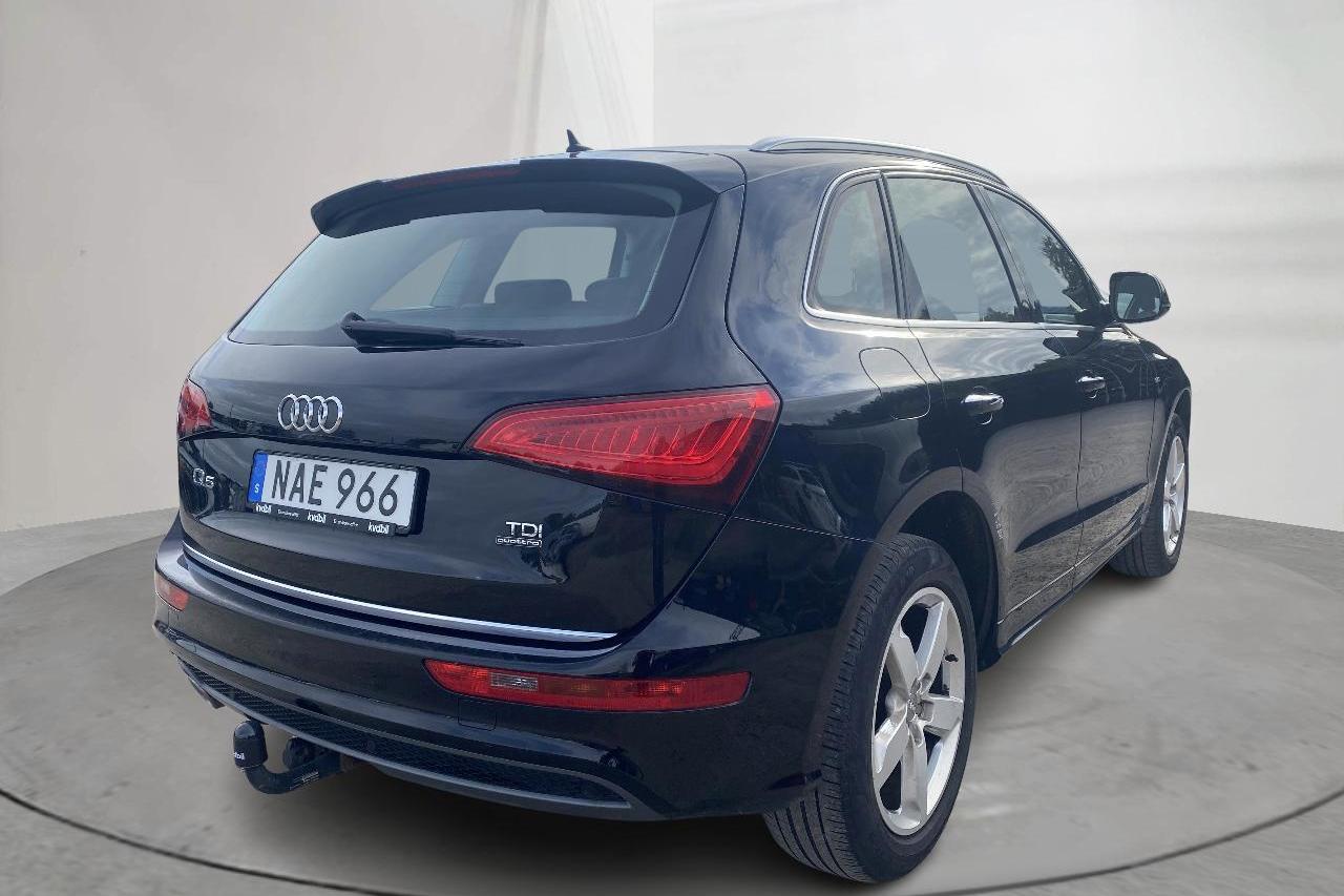 Audi Q5 2.0 TDI clean diesel quattro (190hk) - 194 650 km - Manual - black - 2016