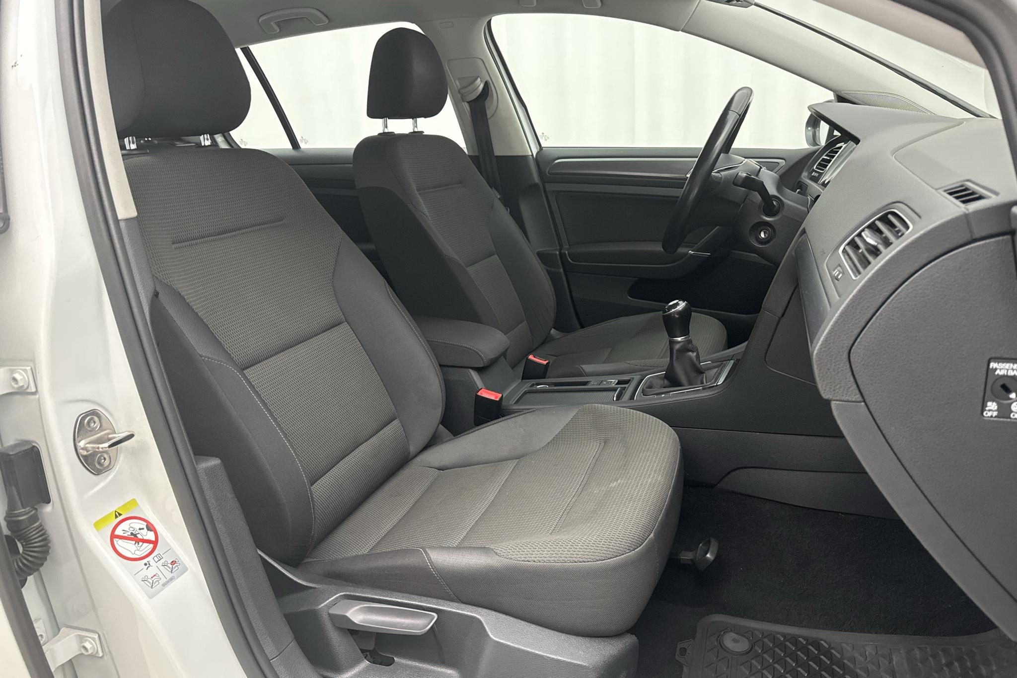 VW Golf VII 1.0 TSI 5dr (110hk) - 192 440 km - Manuaalinen - valkoinen - 2018