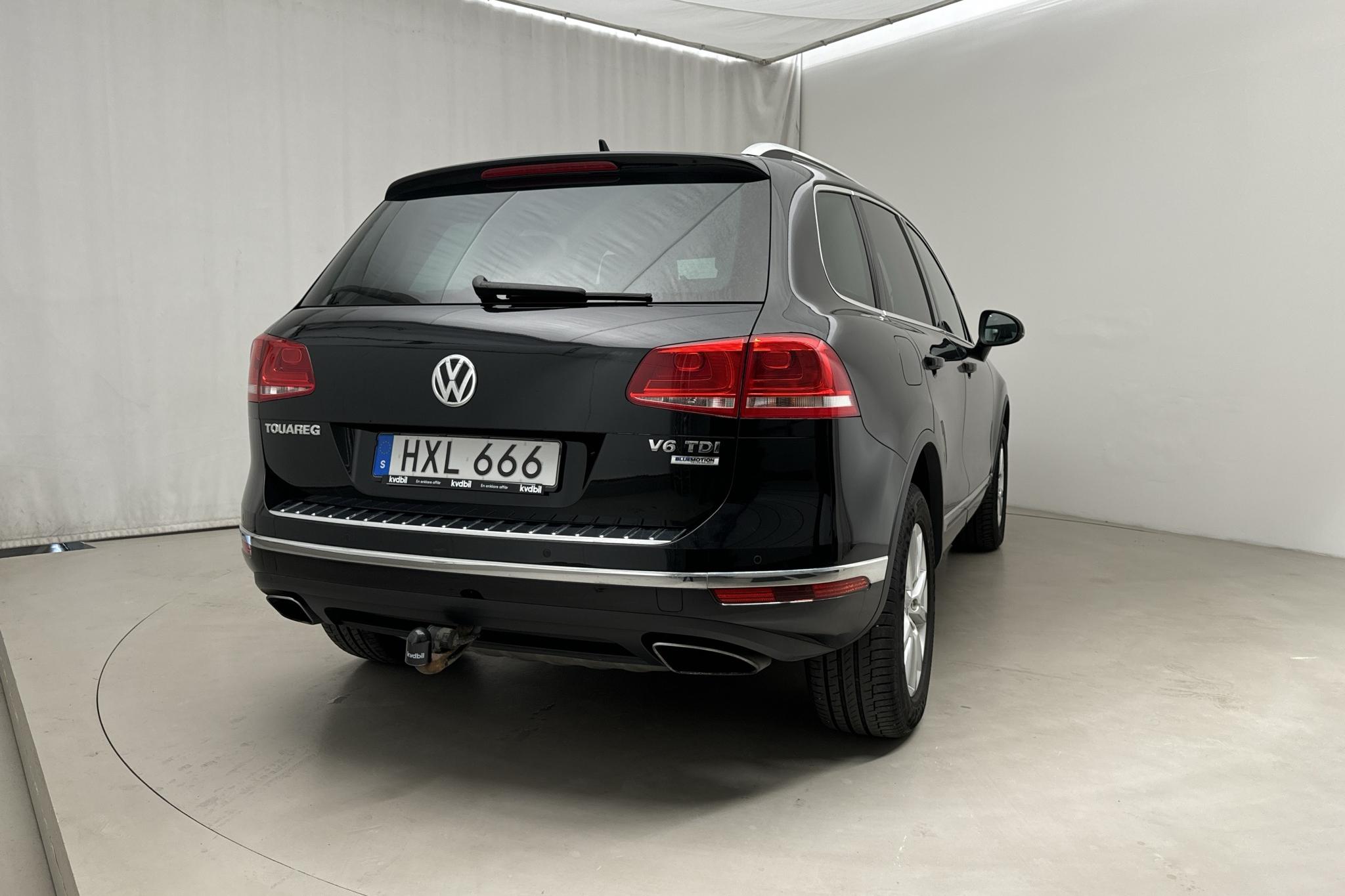 VW Touareg 3.0 TDI BlueMotion Technology (204hk) - 15 635 mil - Automat - svart - 2016