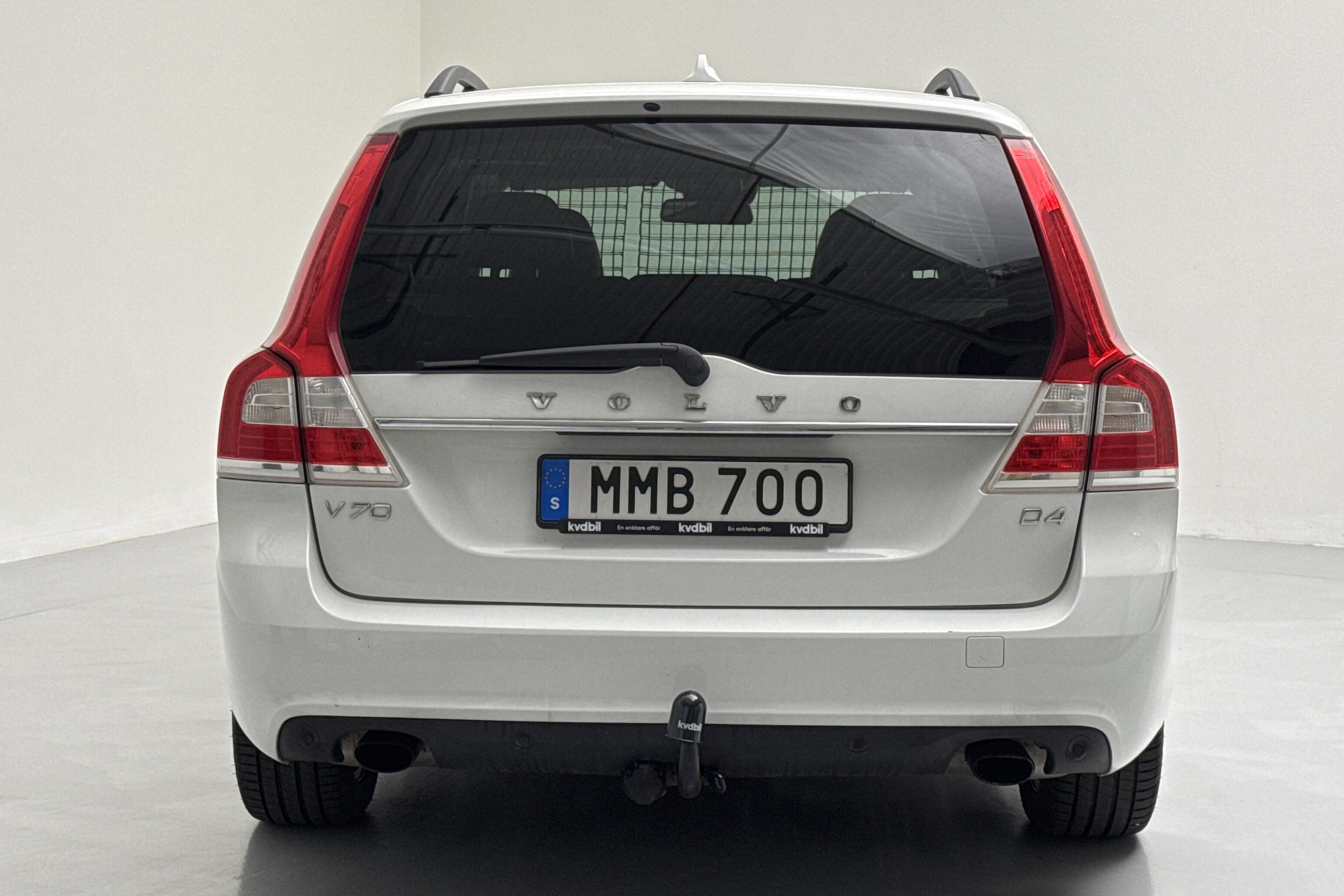 Volvo V70 II D4 (181hk) - 246 630 km - Manualna - biały - 2014