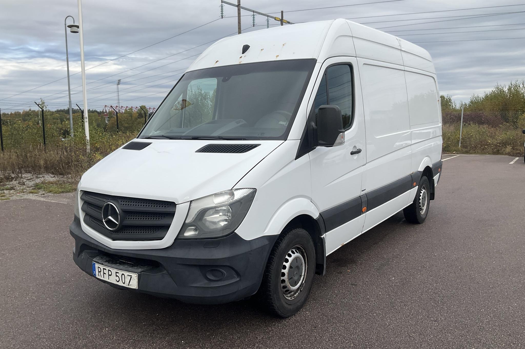 Mercedes sprinter 114 online