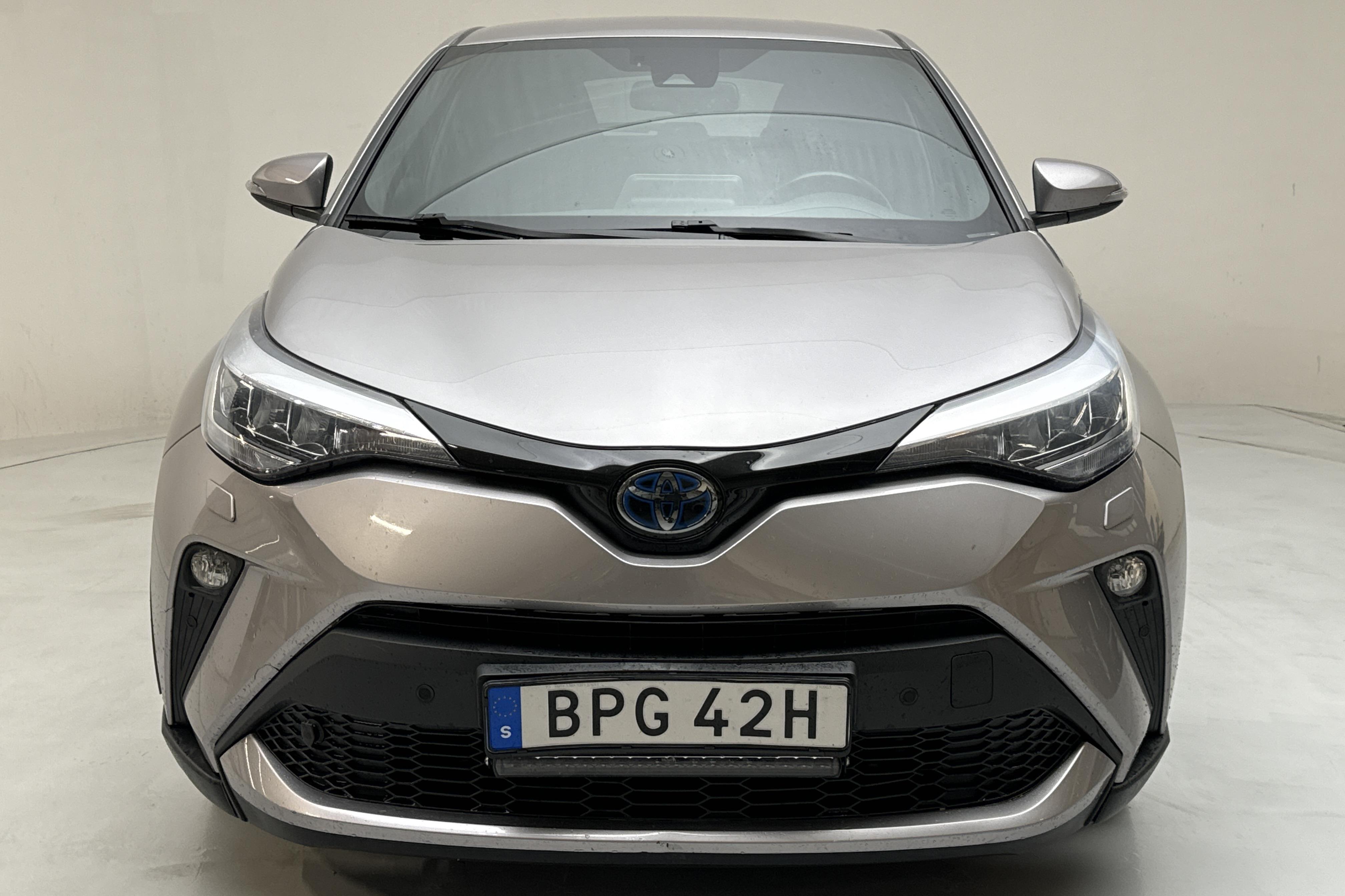 Toyota C-HR 1.8 HSD (122hk) - 105 220 km - Automatyczna - Dark Grey - 2021