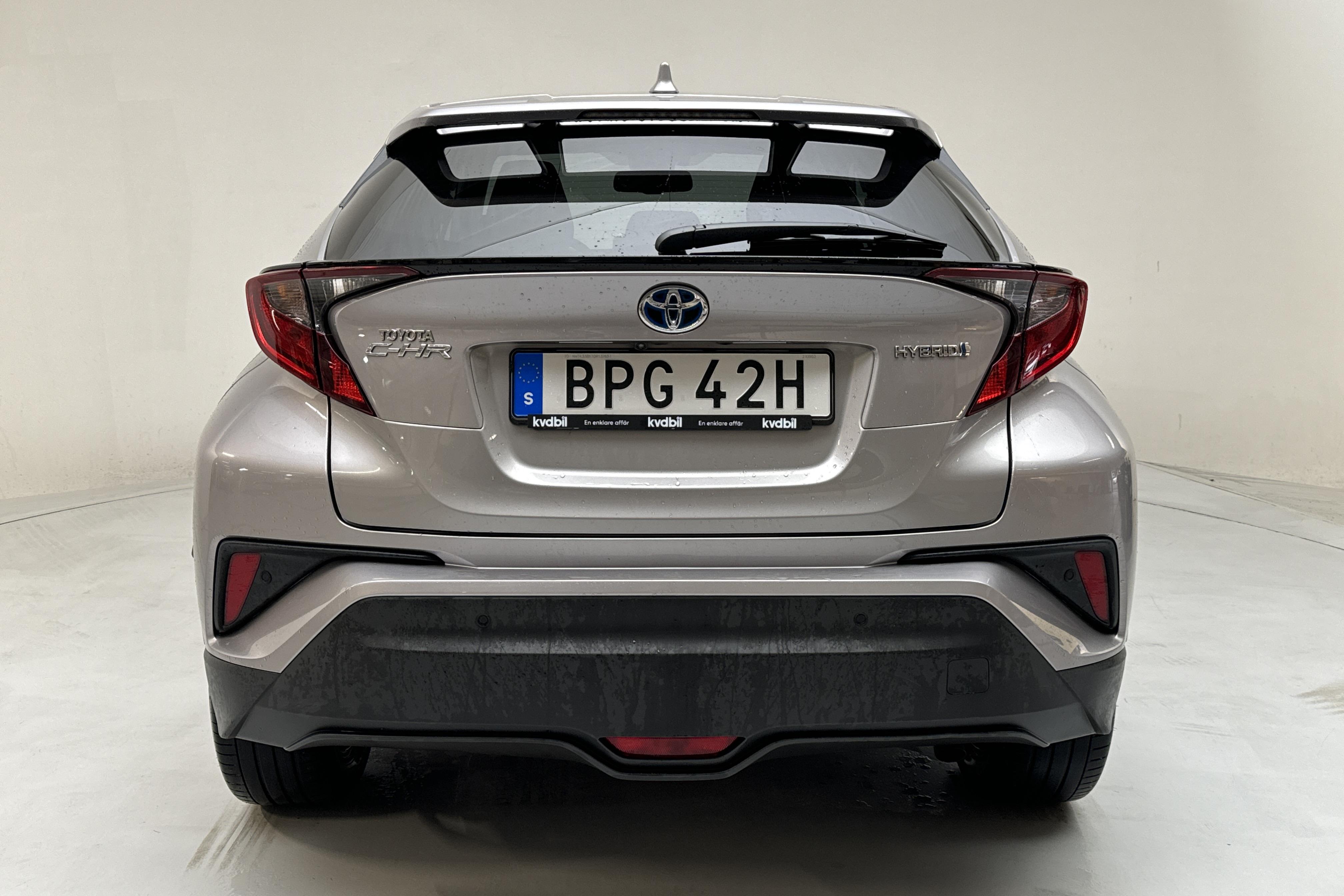 Toyota C-HR 1.8 HSD (122hk) - 105 220 km - Automatic - Dark Grey - 2021