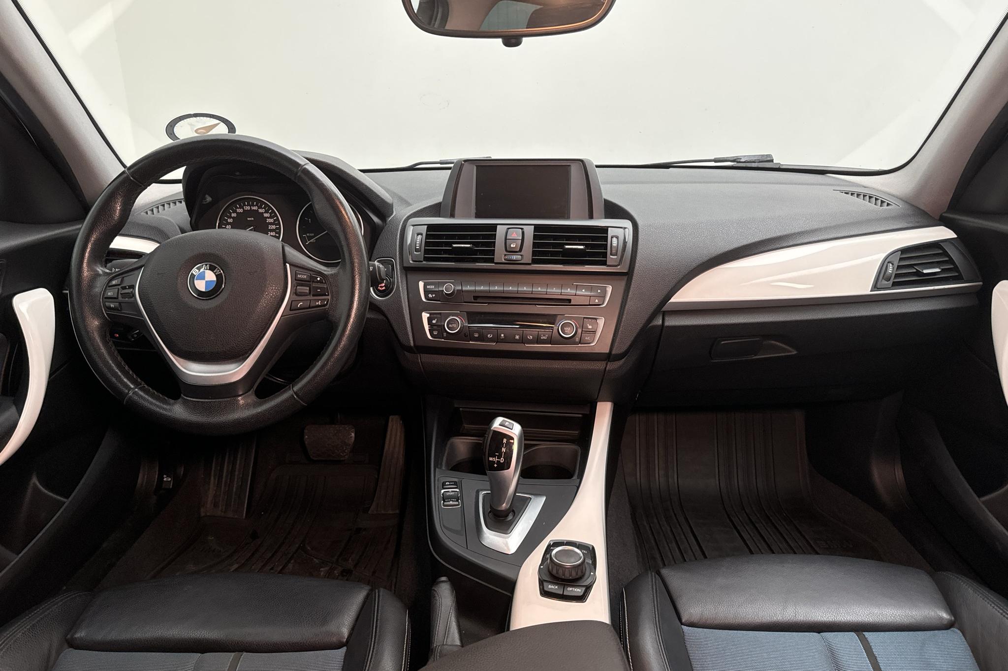 BMW 118d 5dr, F20 (143hk) - 12 489 mil - Automat - blå - 2013