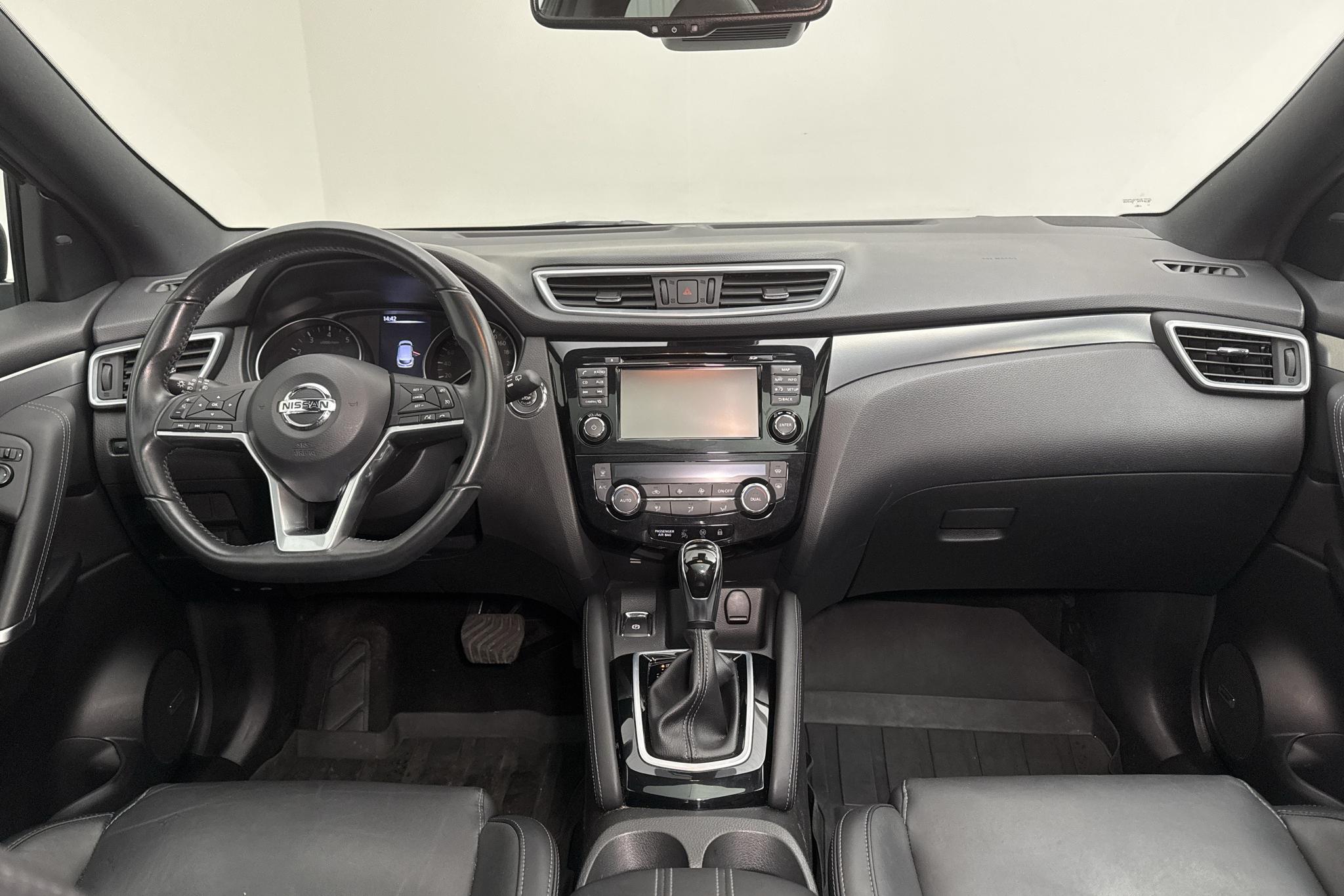 Nissan Qashqai 1.2 DIG-T (115hk) - 88 360 km - Automatyczna - czarny - 2018