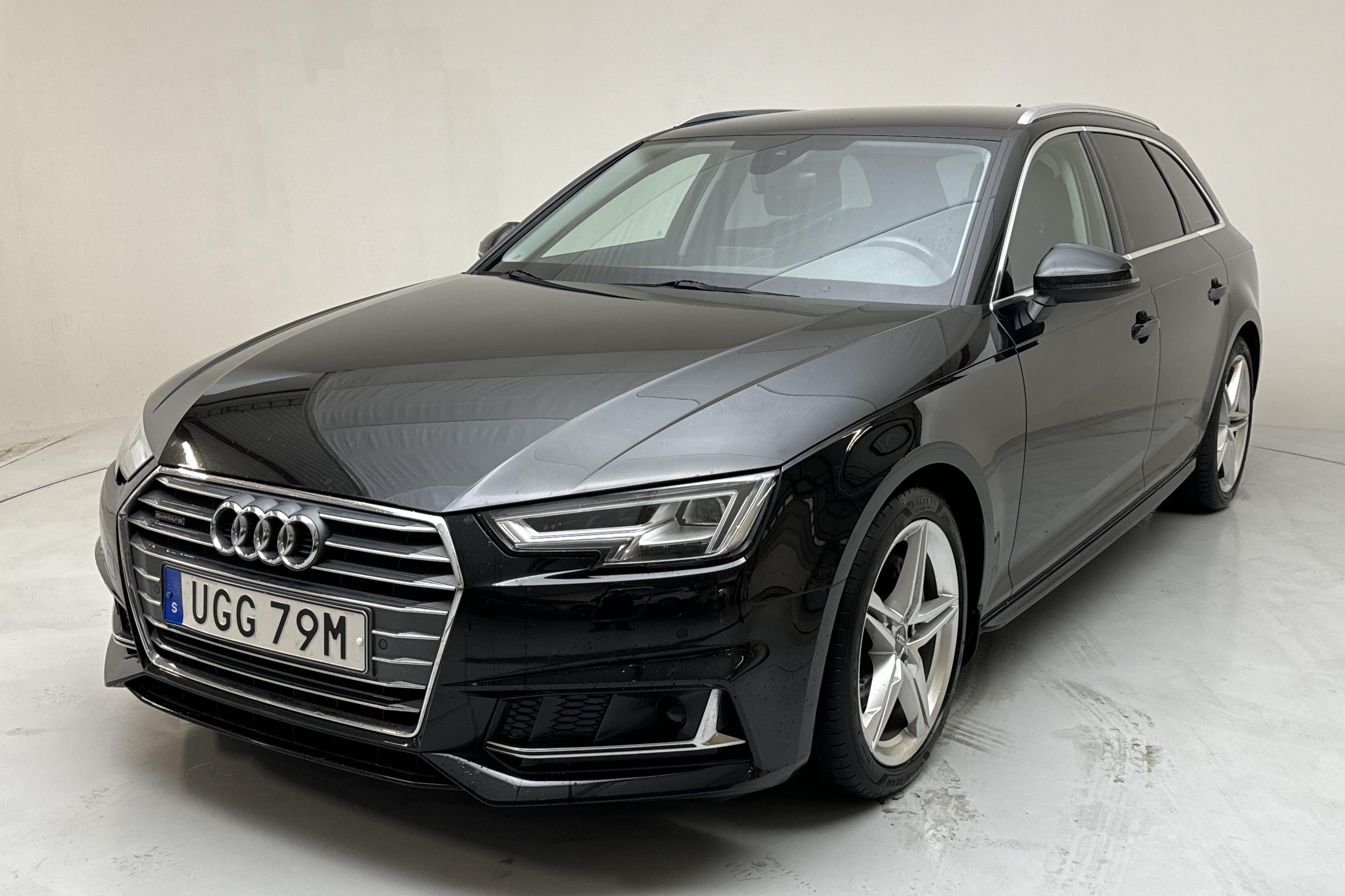 Audi A4 Avant 40 TDI quattro (190hk) - 89 420 km - Automatyczna - czarny - 2019