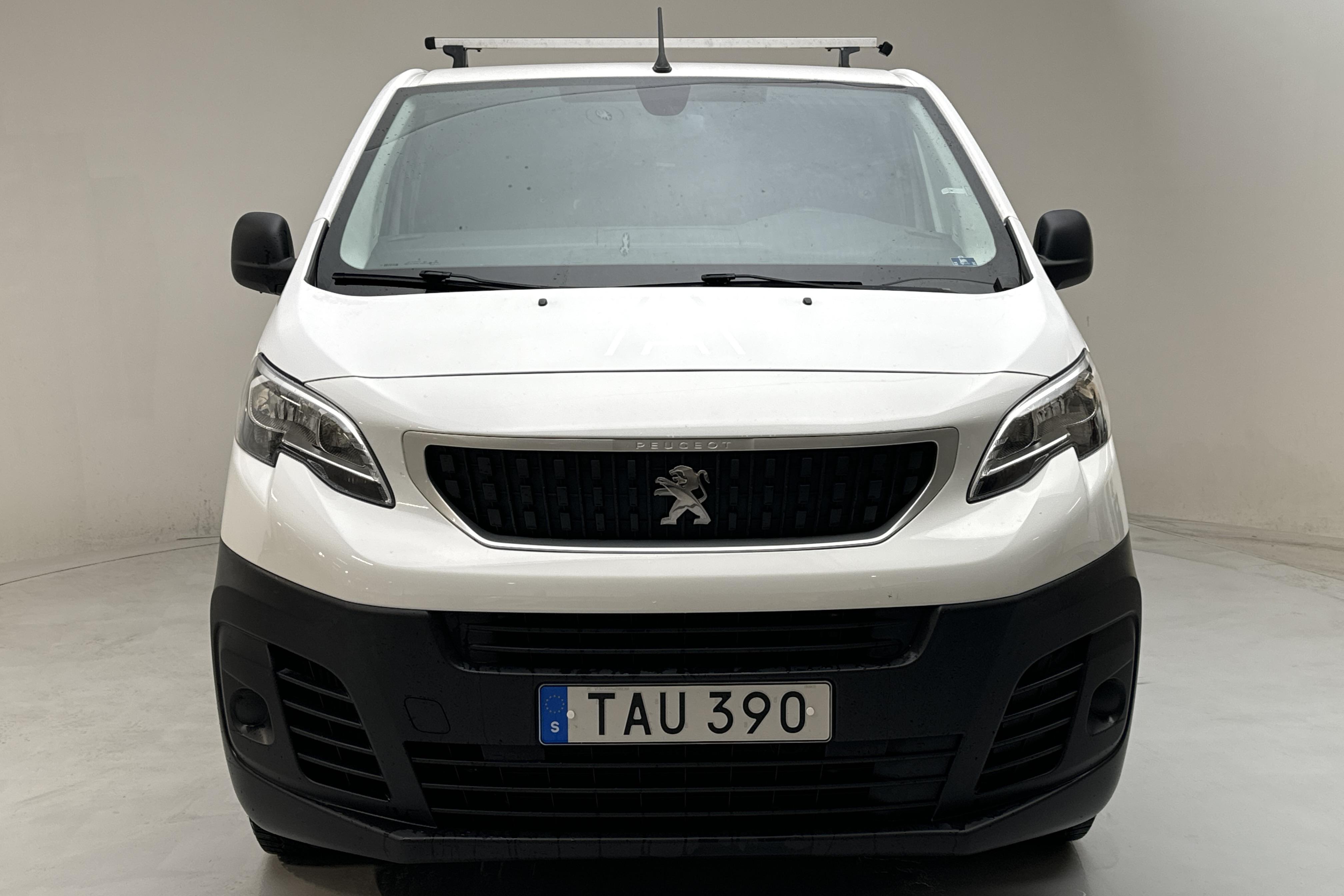 Peugeot Expert BlueHDi Skåp (122hk) - 56 510 km - Manualna - biały - 2019