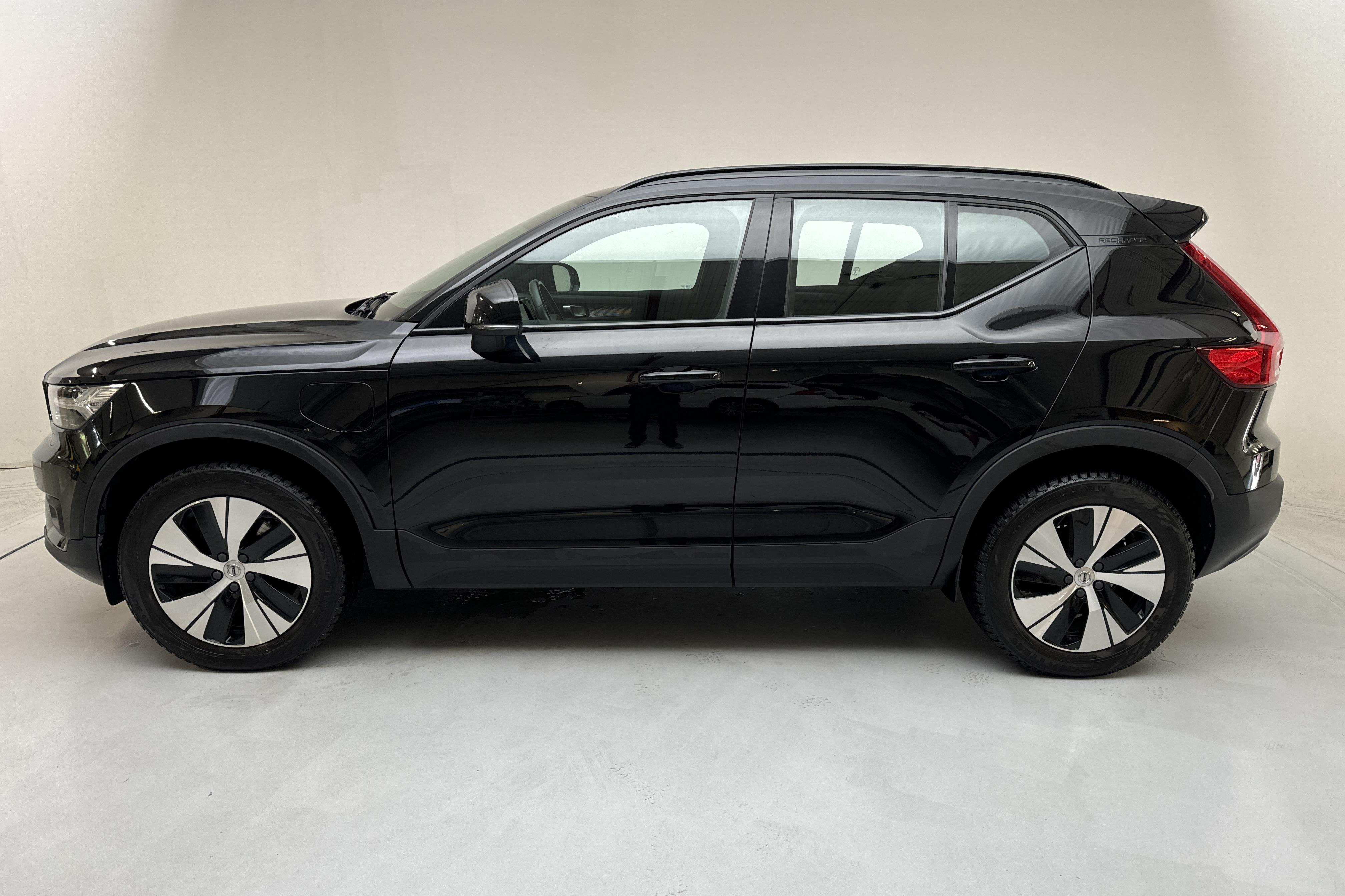 Volvo XC40 T5 2WD Twin Engine (262hk) - 65 120 km - Automatic - black - 2021