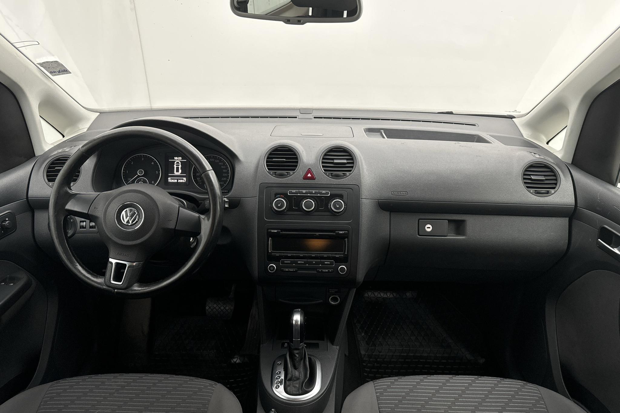 VW Caddy Life Maxi 2.0 TDI (140hk) - 162 630 km - Automaattinen - valkoinen - 2015