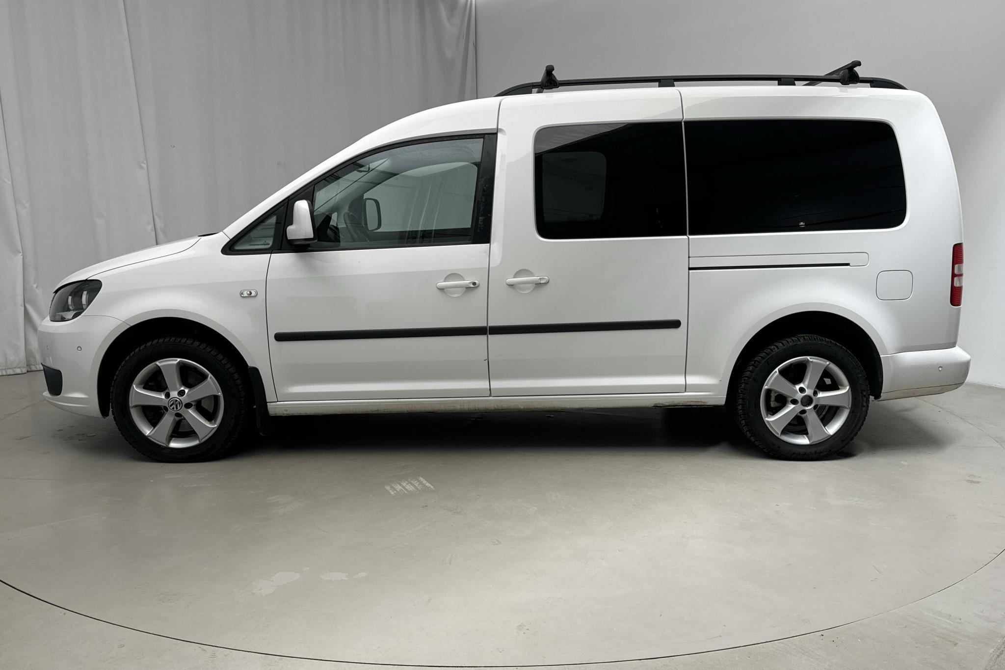 VW Caddy Life Maxi 2.0 TDI (140hk) - 162 630 km - Automatic - white - 2015