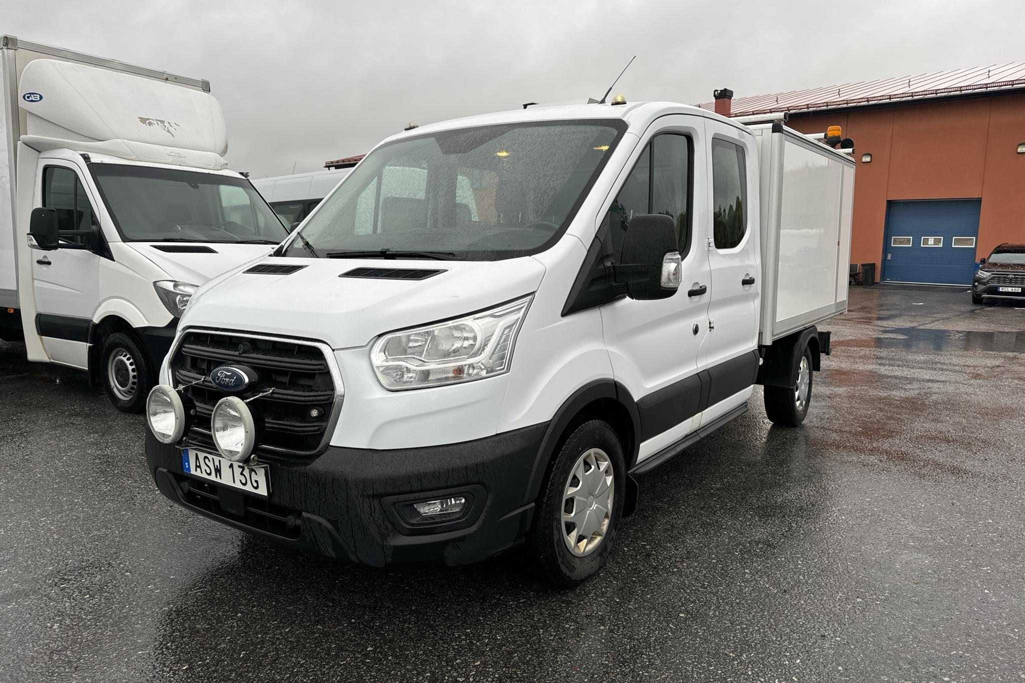 Ford Transit 350 2.0 TDCi Chassi (130hk) - 100 530 km - Käsitsi - valge - 2020