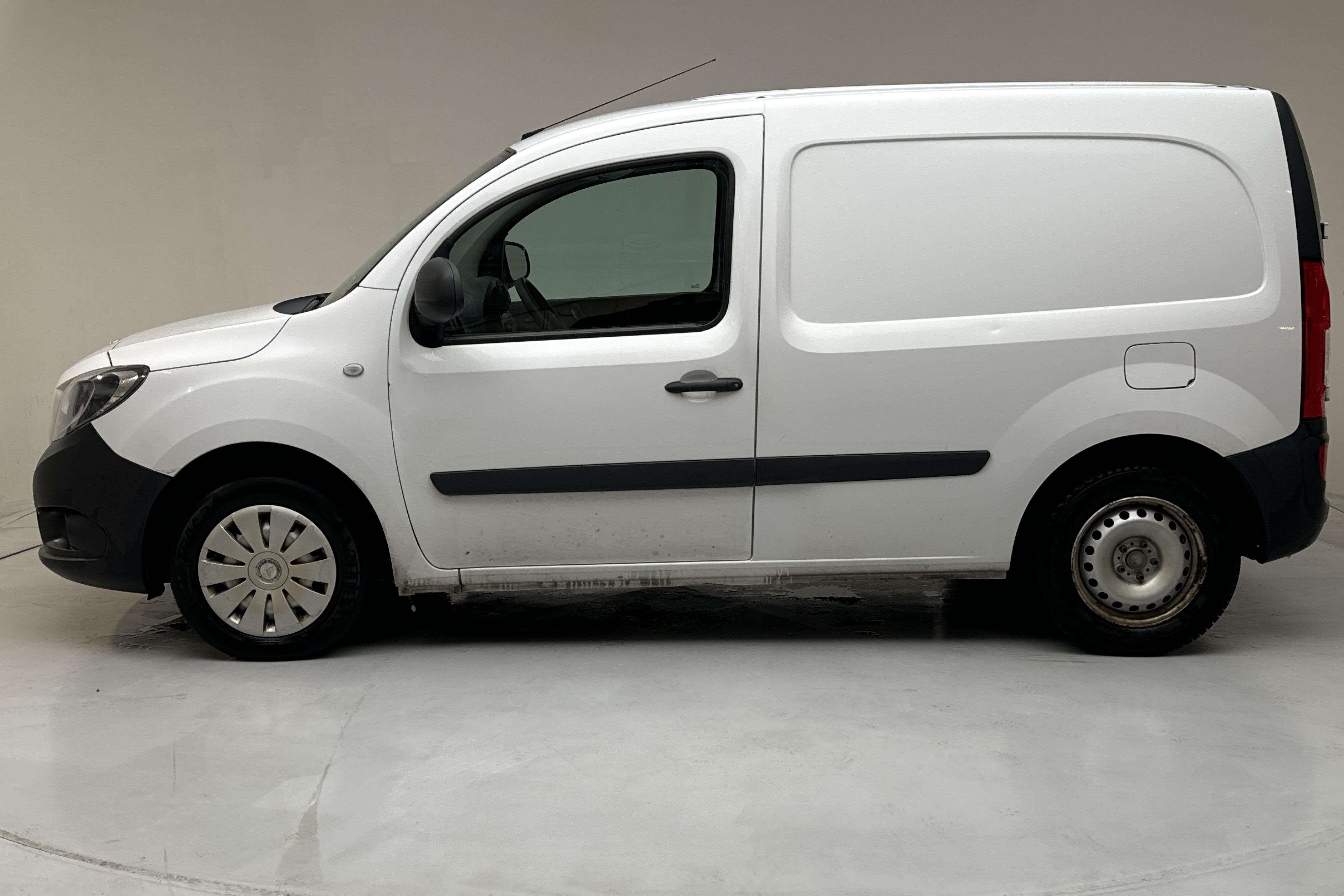 Mercedes Citan 109 1.5 CDI (90hk) - 178 430 km - Manualna - biały - 2019