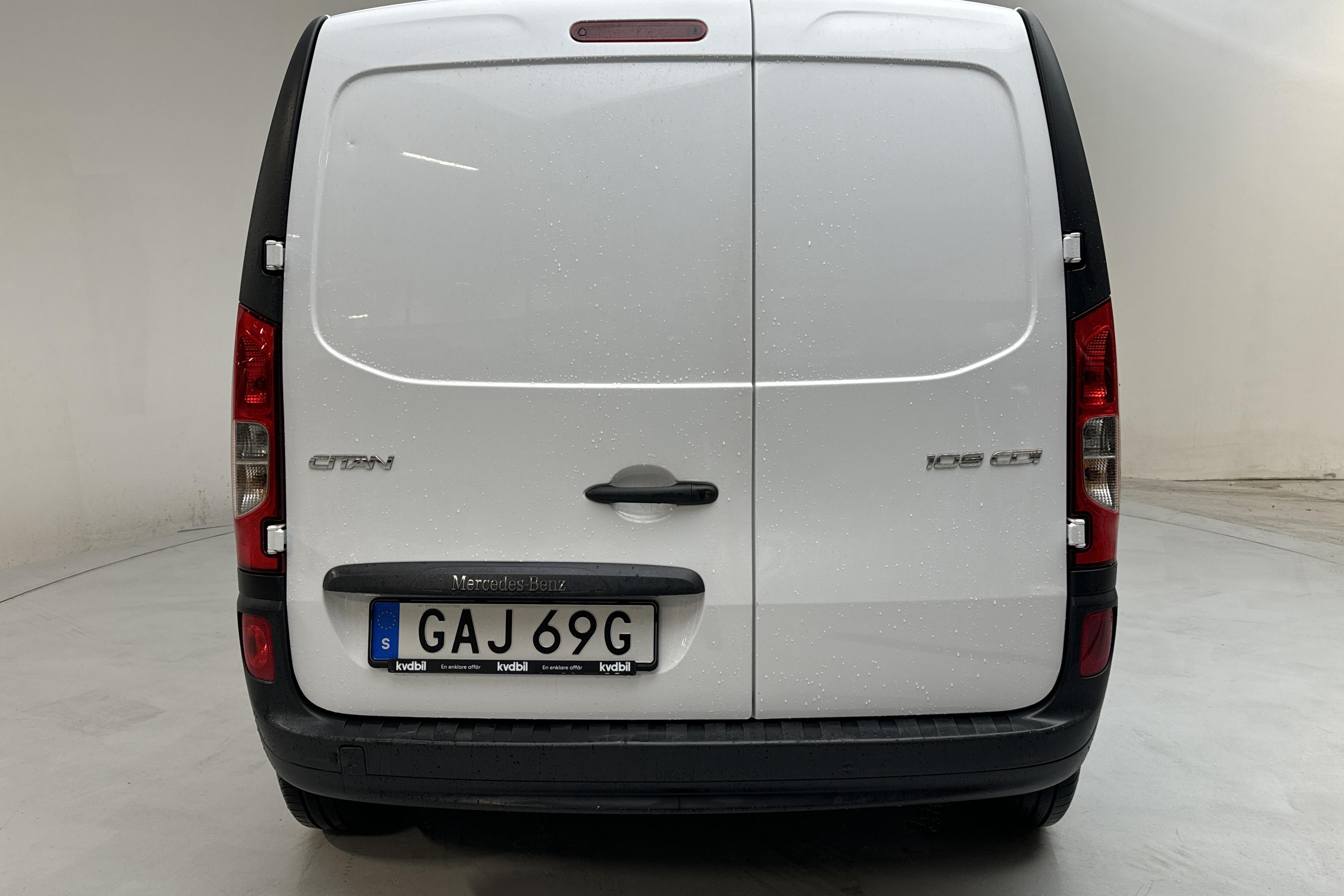 Mercedes Citan 110 1.5 CDI (95hk) - 160 800 km - Manualna - biały - 2020