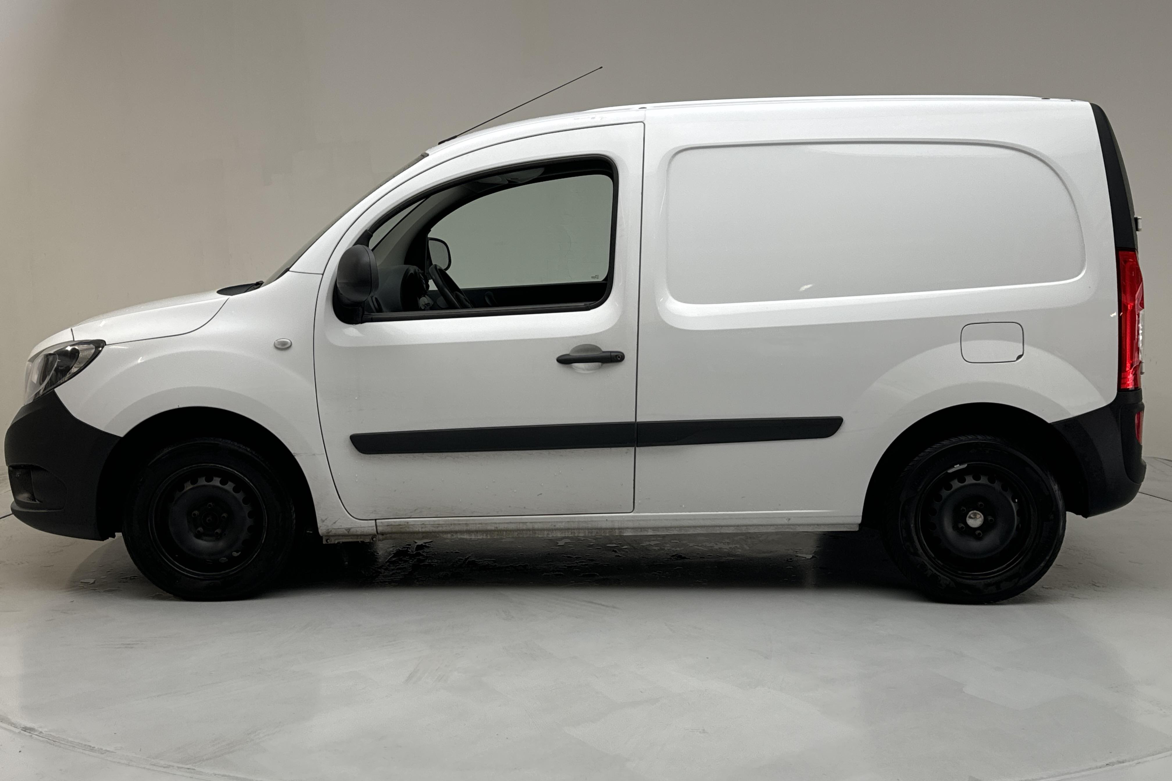 Mercedes Citan 109 1.5 CDI (90hk) - 202 900 km - Käsitsi - valge - 2019