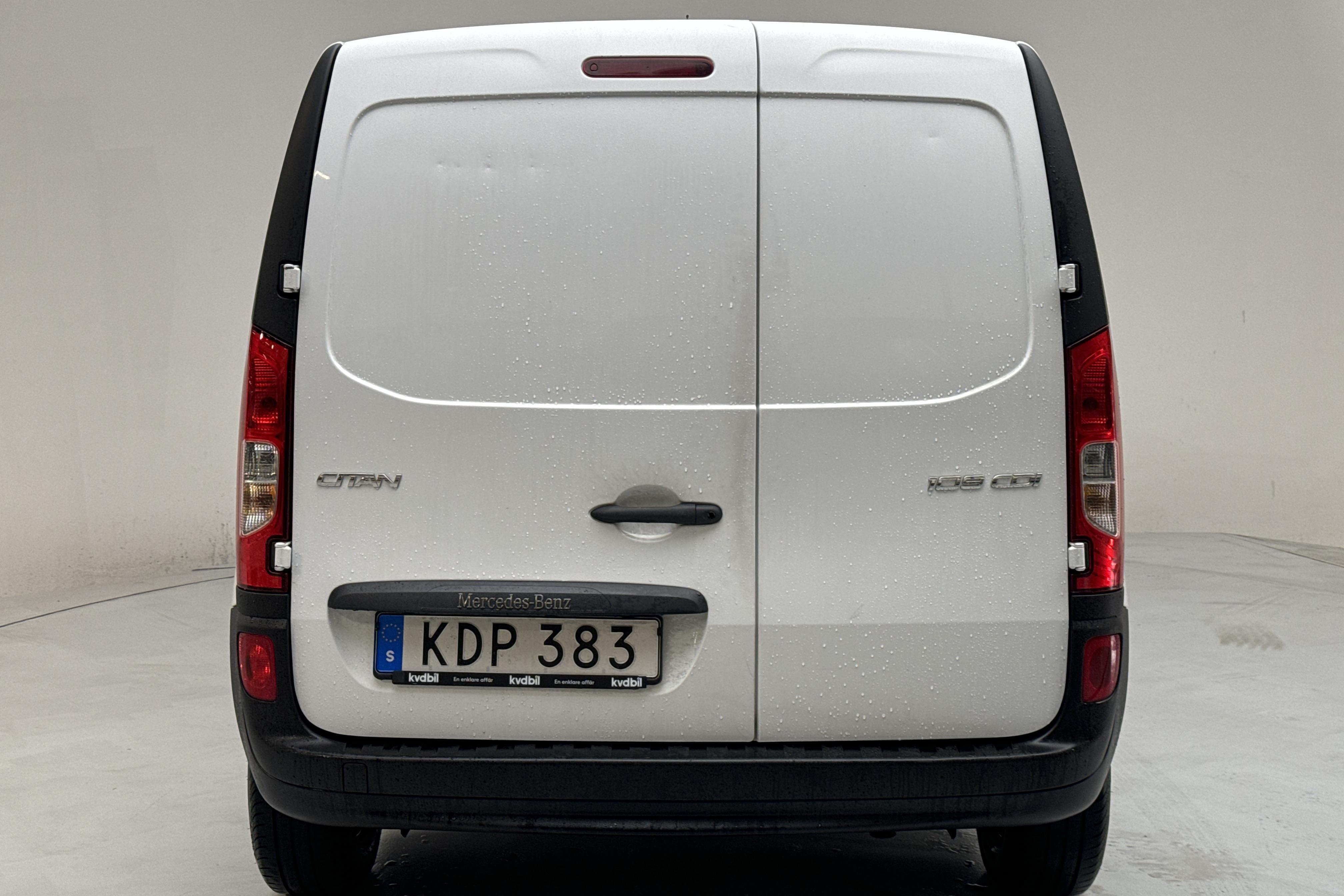 Mercedes Citan 109 1.5 CDI (90hk) - 202 900 km - Manuaalinen - valkoinen - 2019