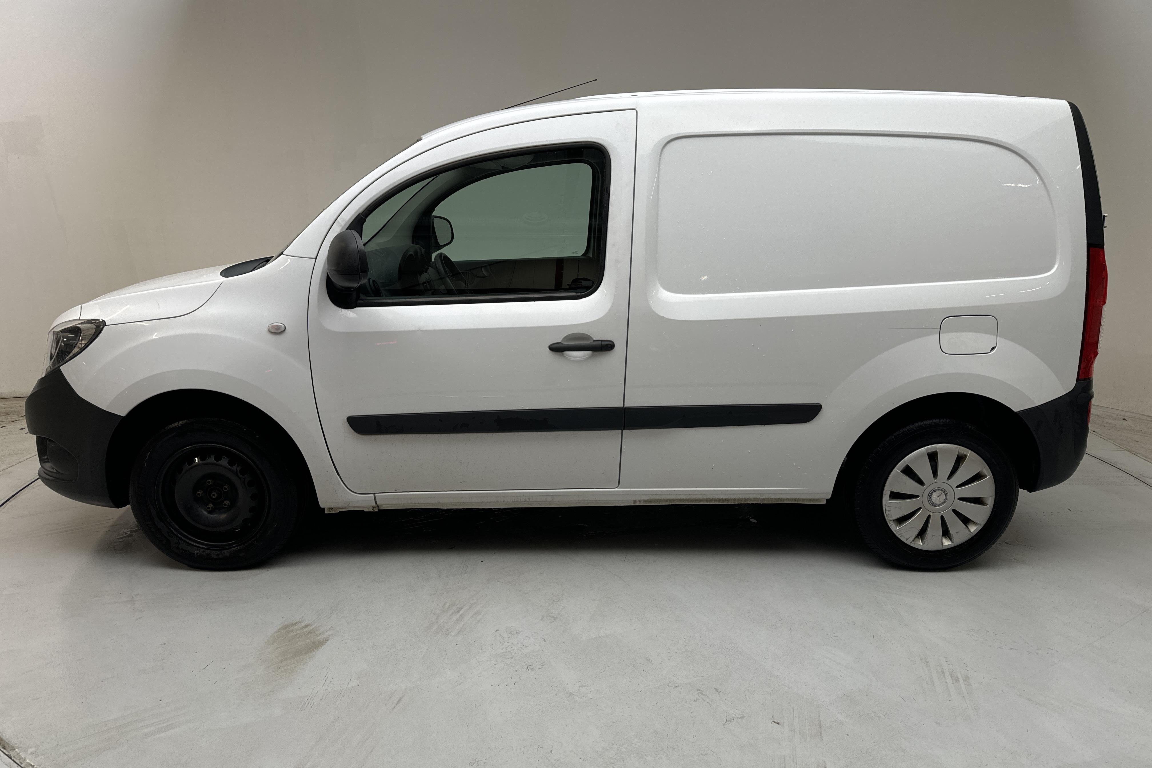 Mercedes Citan 109 1.5 CDI (90hk) - 155 050 km - Manualna - biały - 2019