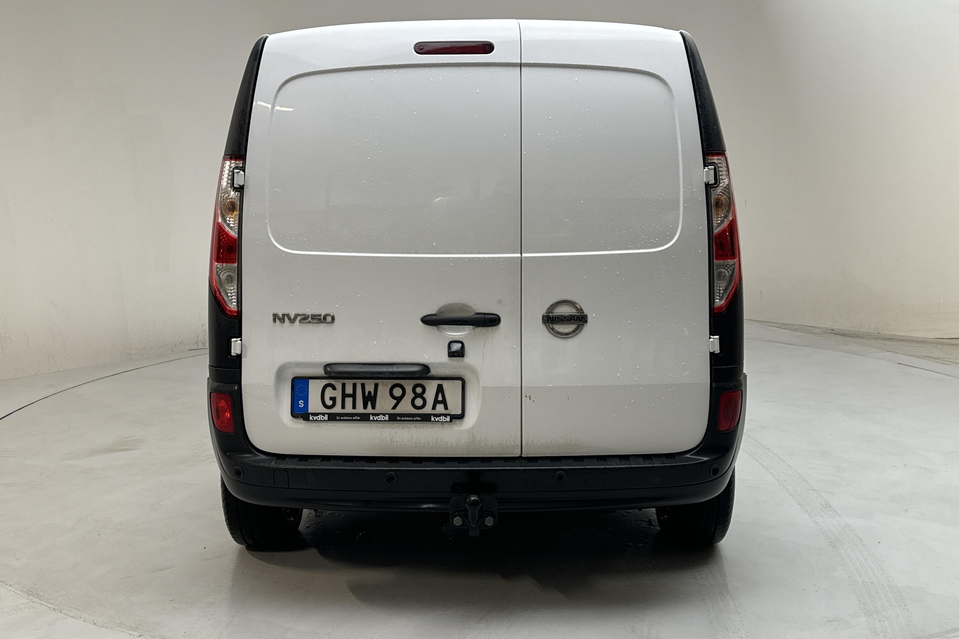 Nissan NV250 1.5 dCi (115hk) - 153 500 km - Manuaalinen - valkoinen - 2021