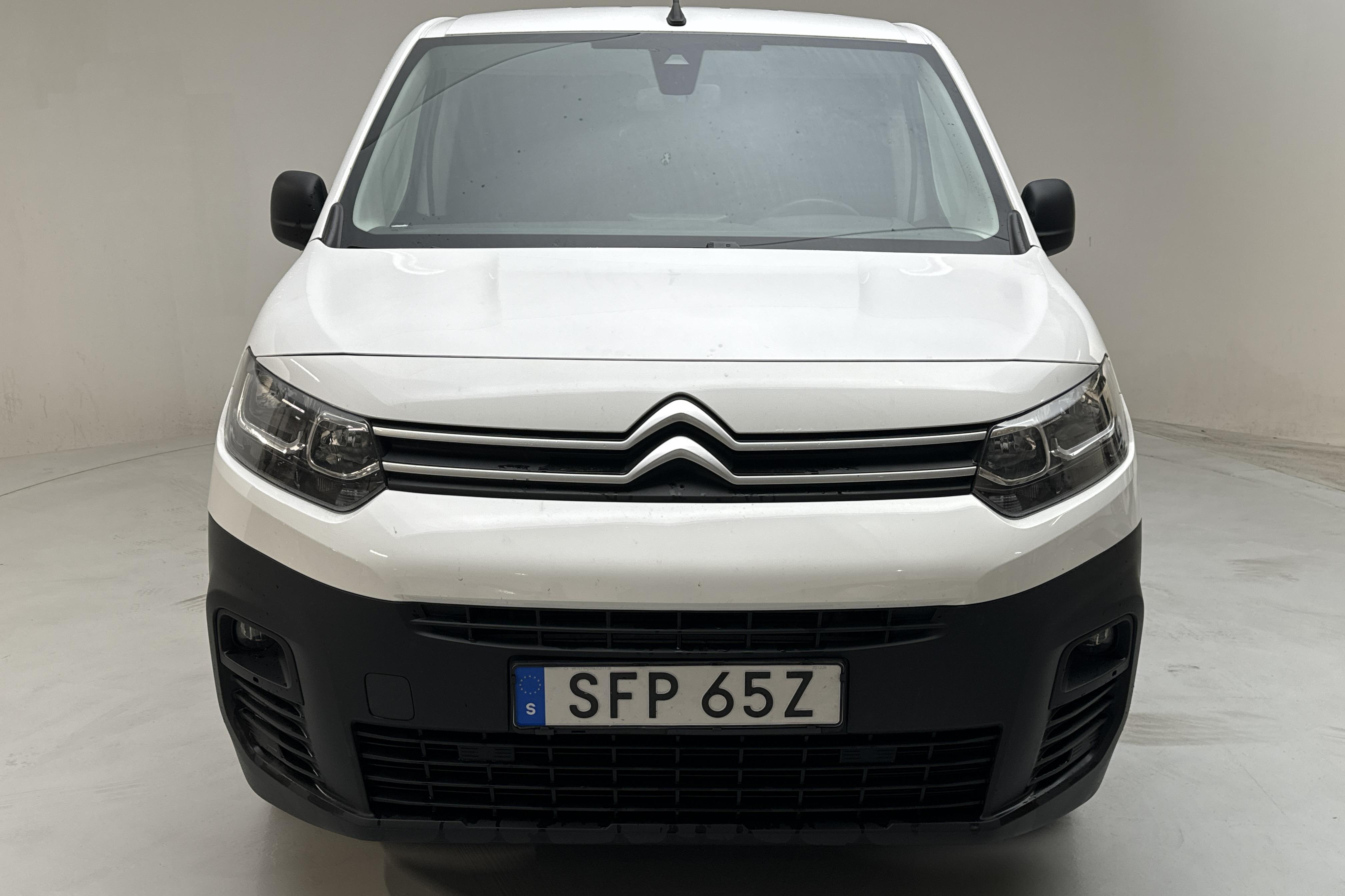 Citroen Berlingo 1.5 BlueHDi Skåp (130hk) - 15 044 mil - Automat - vit - 2021