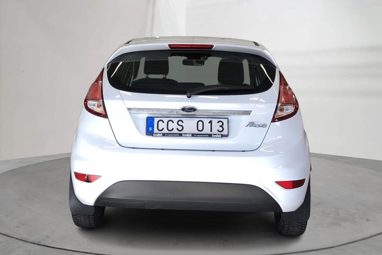 Ford Fiesta 1.0 5dr (80hk) - 73 440 km - Manual - white - 2014