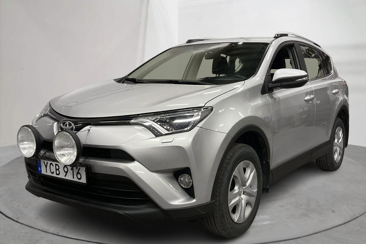 Toyota RAV4 2.0 VVT-i (151hk) - 108 110 km - Manual - silver - 2016