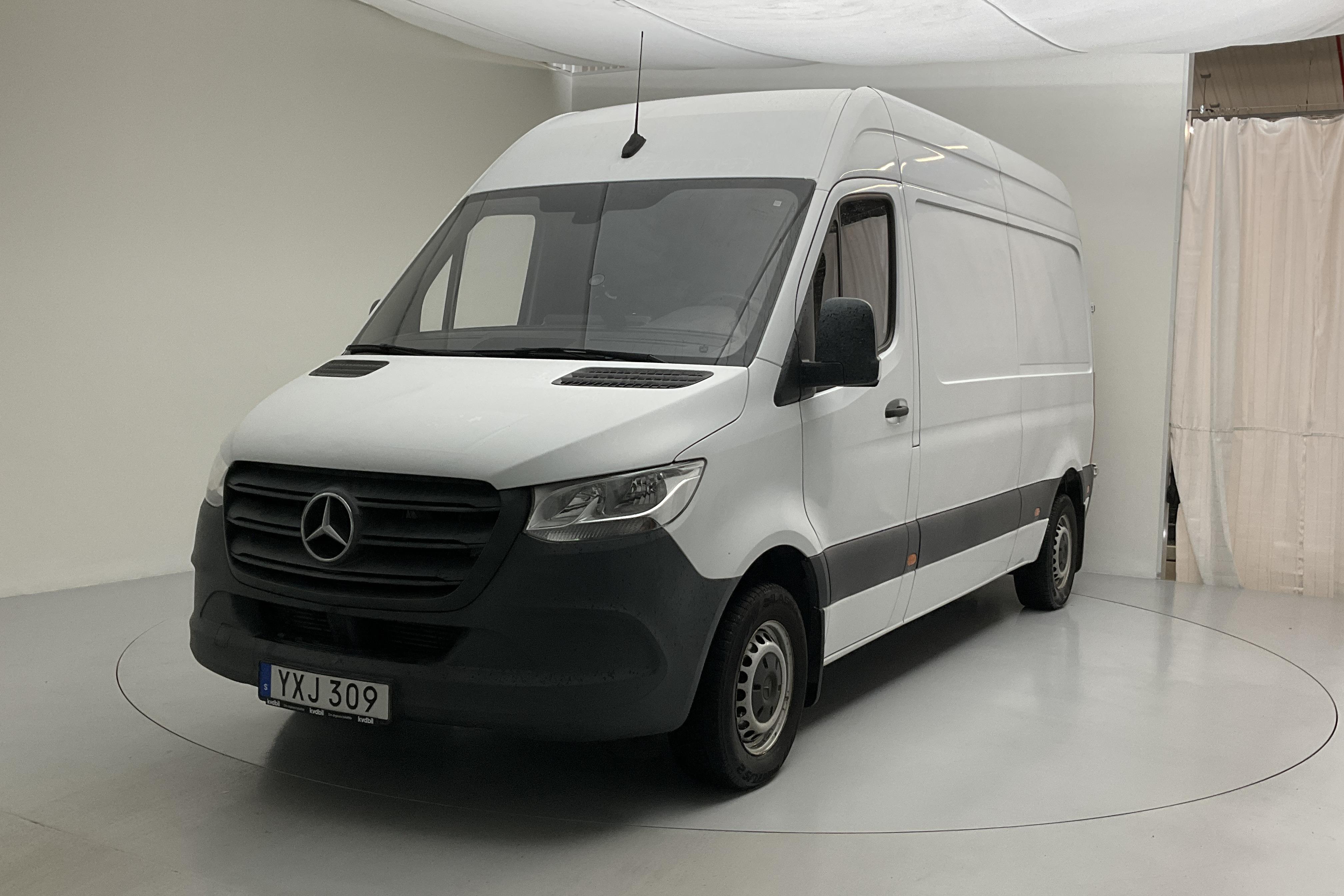 Mercedes Sprinter 314 CDI Skåp 2WD (143hk) - 112 150 km - Automaatne - valge - 2019