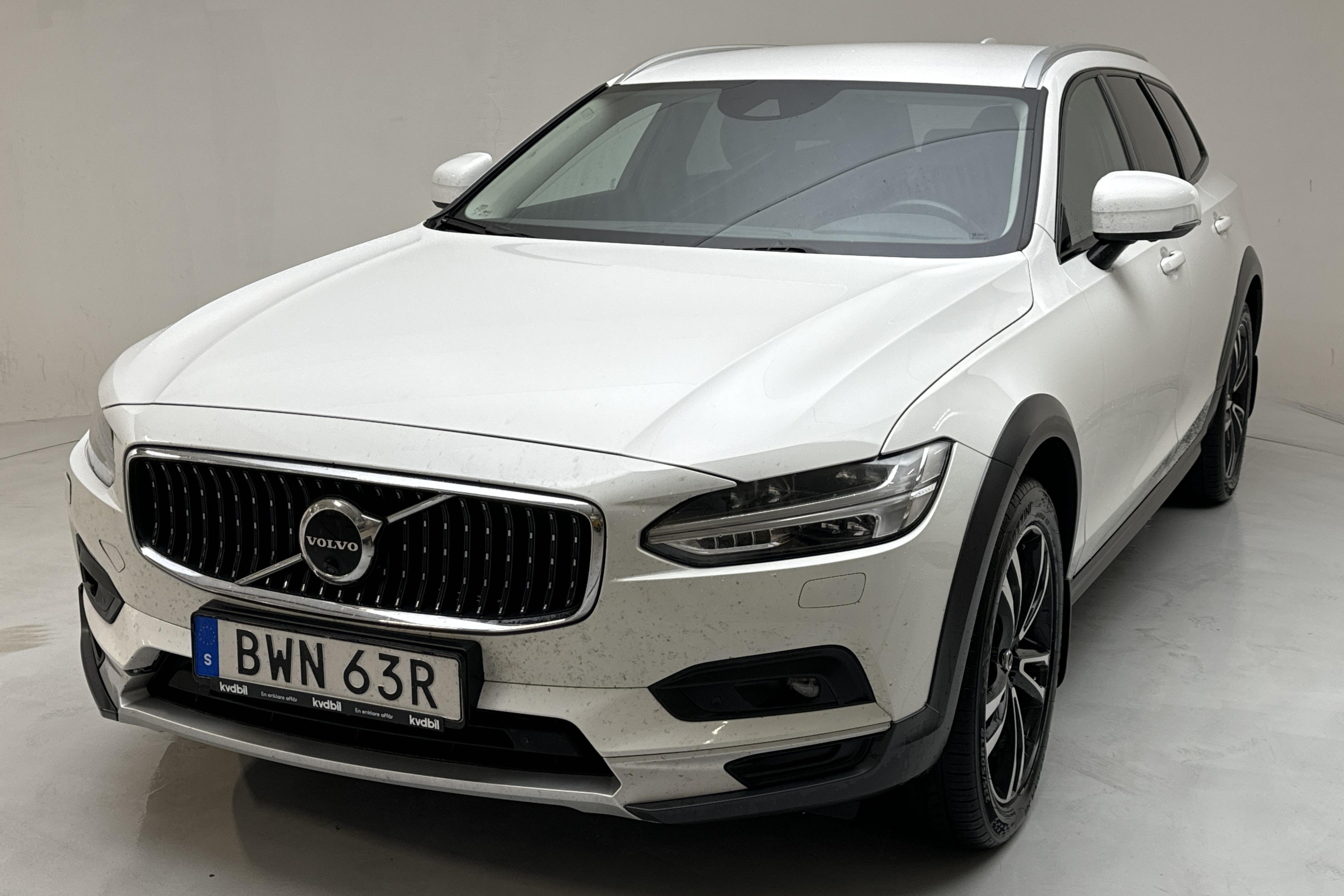 Volvo V90 B4 Cross Country AWD Mildhybrid, Diesel (197hk) - 178 050 km - Automatic - white - 2021