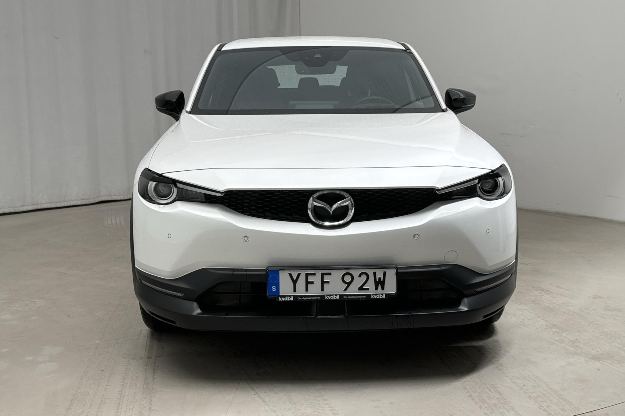 Mazda MX-30 e-Skyactiv (145hk) - 22 930 km - Automatyczna - biały - 2021