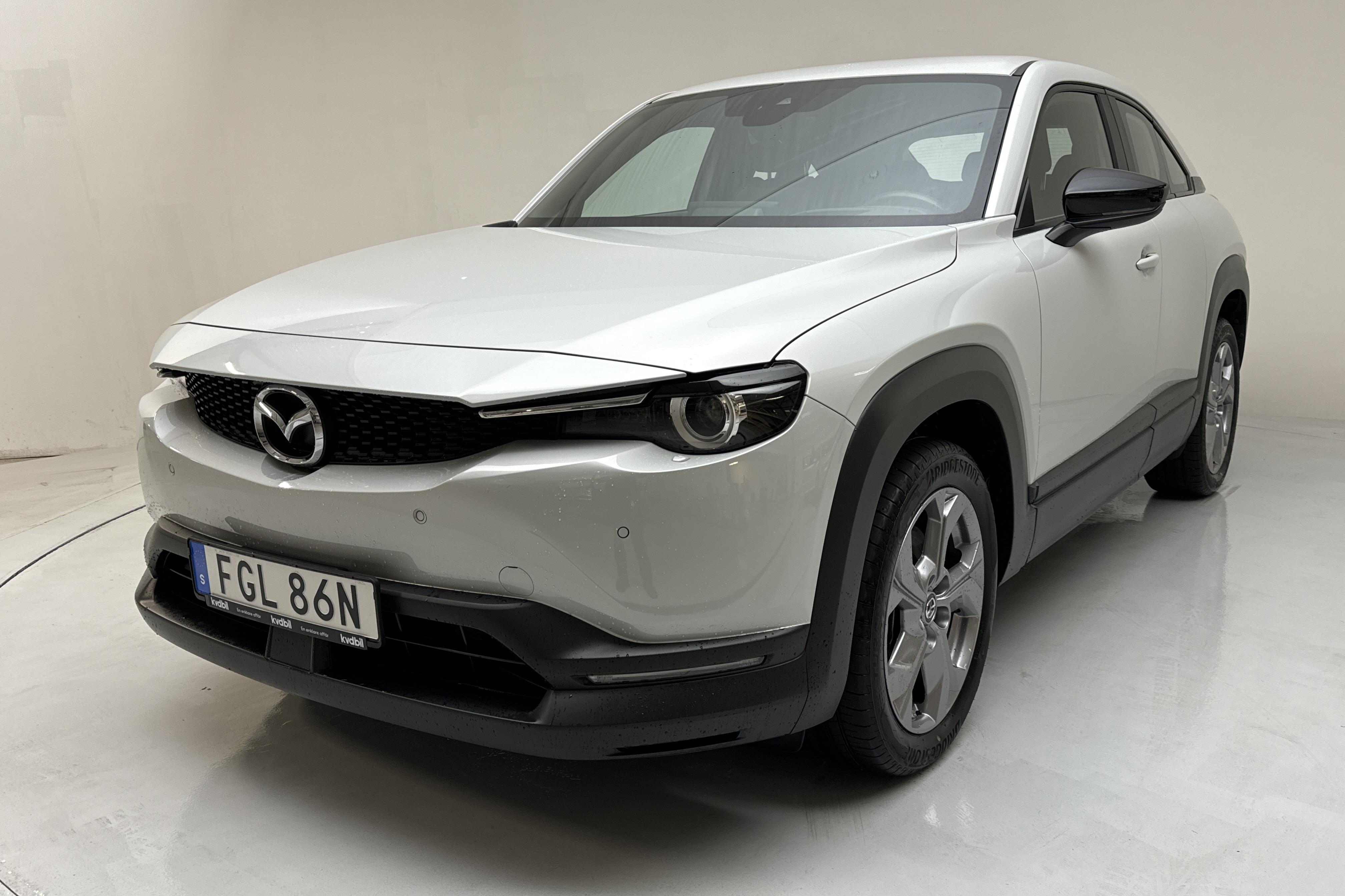 Mazda MX-30 e-Skyactiv (145hk) - 22 190 km - Automaatne - valge - 2021