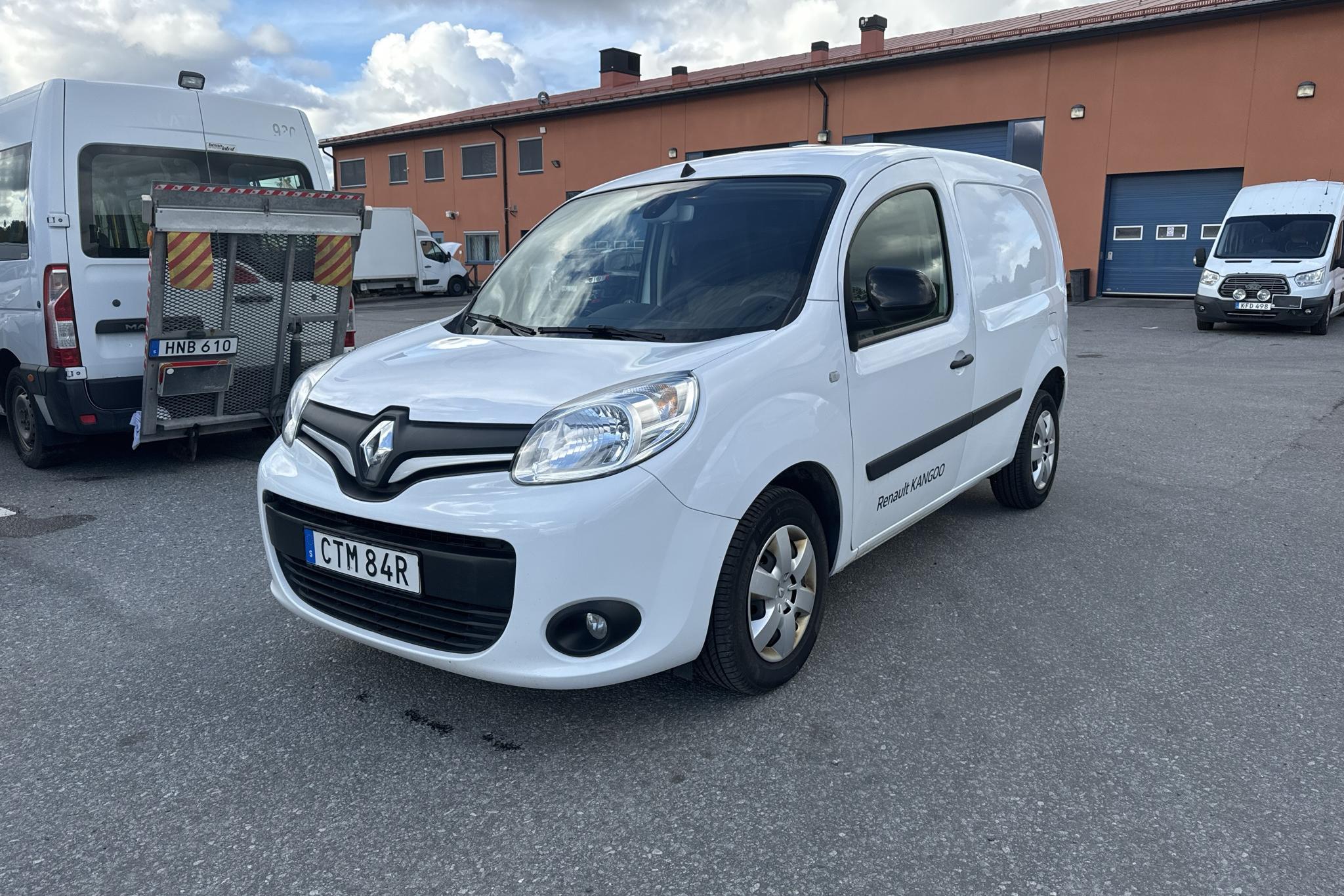 Renault Kangoo 1.5 dCi Skåp (95hk) - 104 740 km - Käsitsi - valge - 2020