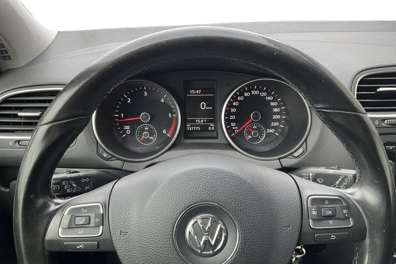 VW Golf VI 1.6 TDI BlueMotion Technology 5dr (105hk) - 137 770 km - Käsitsi - hall - 2011