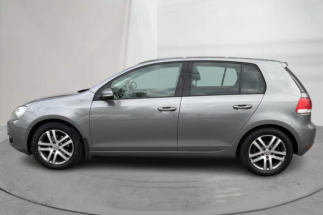 VW Golf VI 1.6 TDI BlueMotion Technology 5dr (105hk) - 13 777 mil - Manuell - grå - 2011