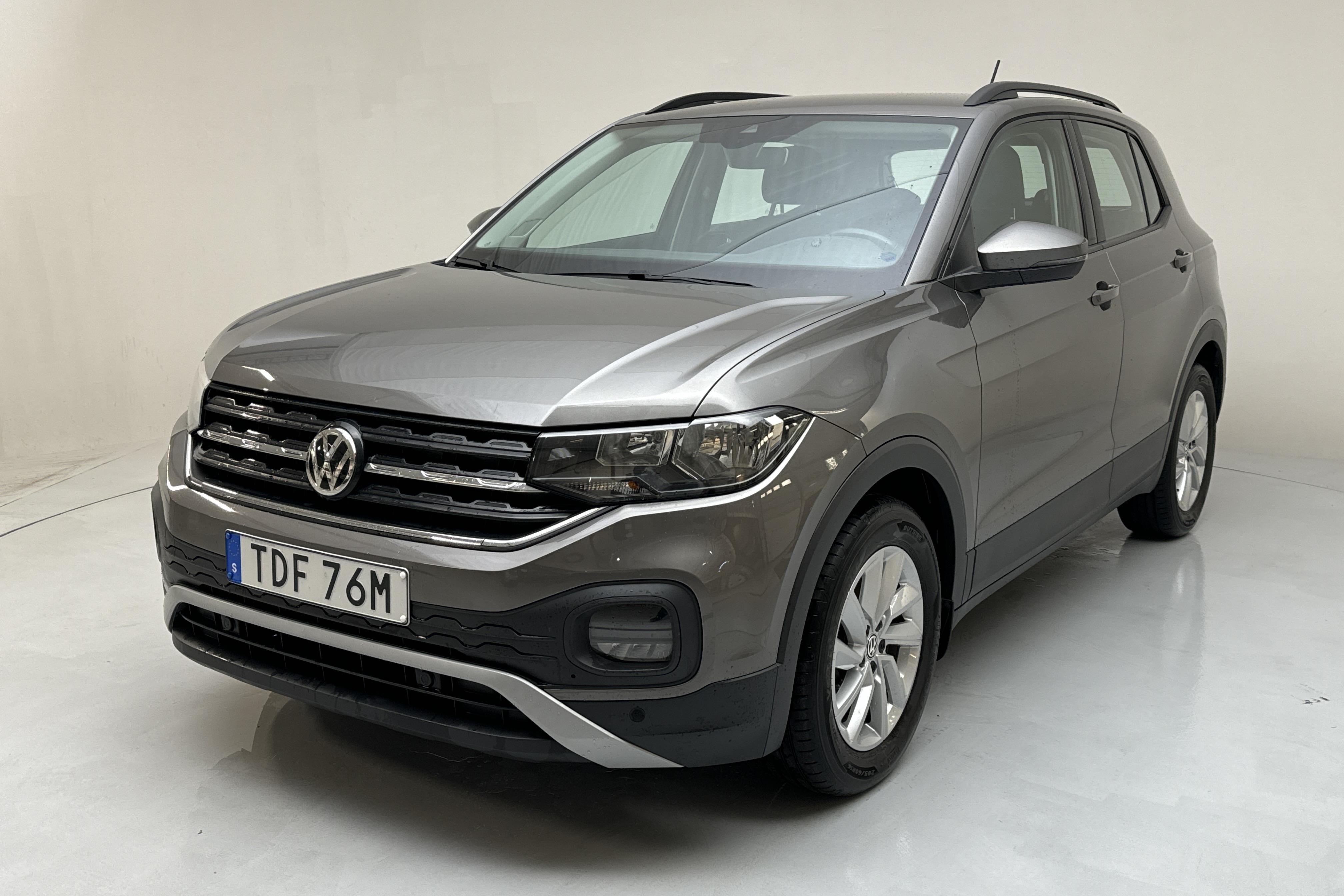 VW T-Cross 1.0 TSI (95hk) - 73 260 km - Manualna - szary - 2020