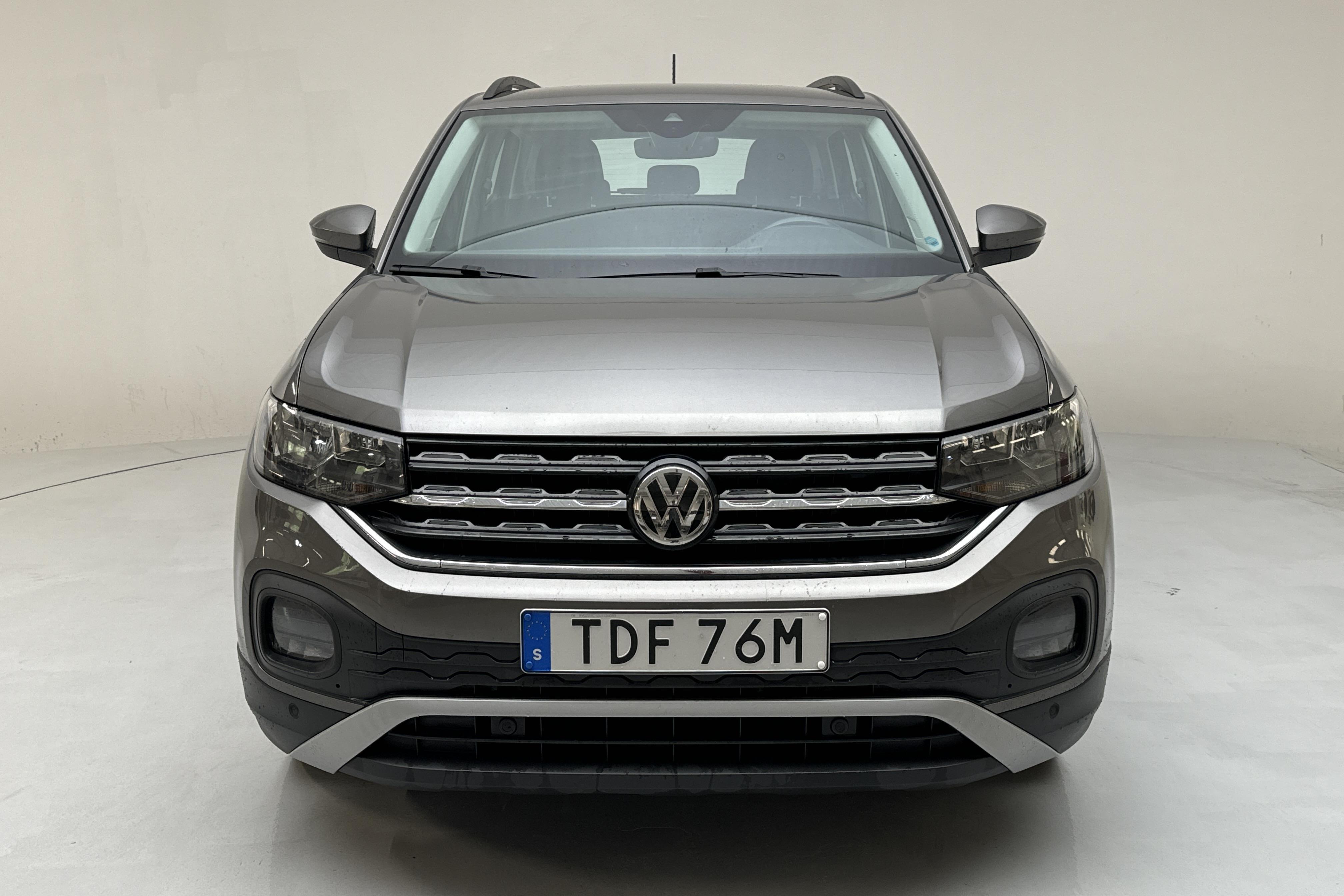 VW T-Cross 1.0 TSI (95hk) - 73 260 km - Käsitsi - hall - 2020