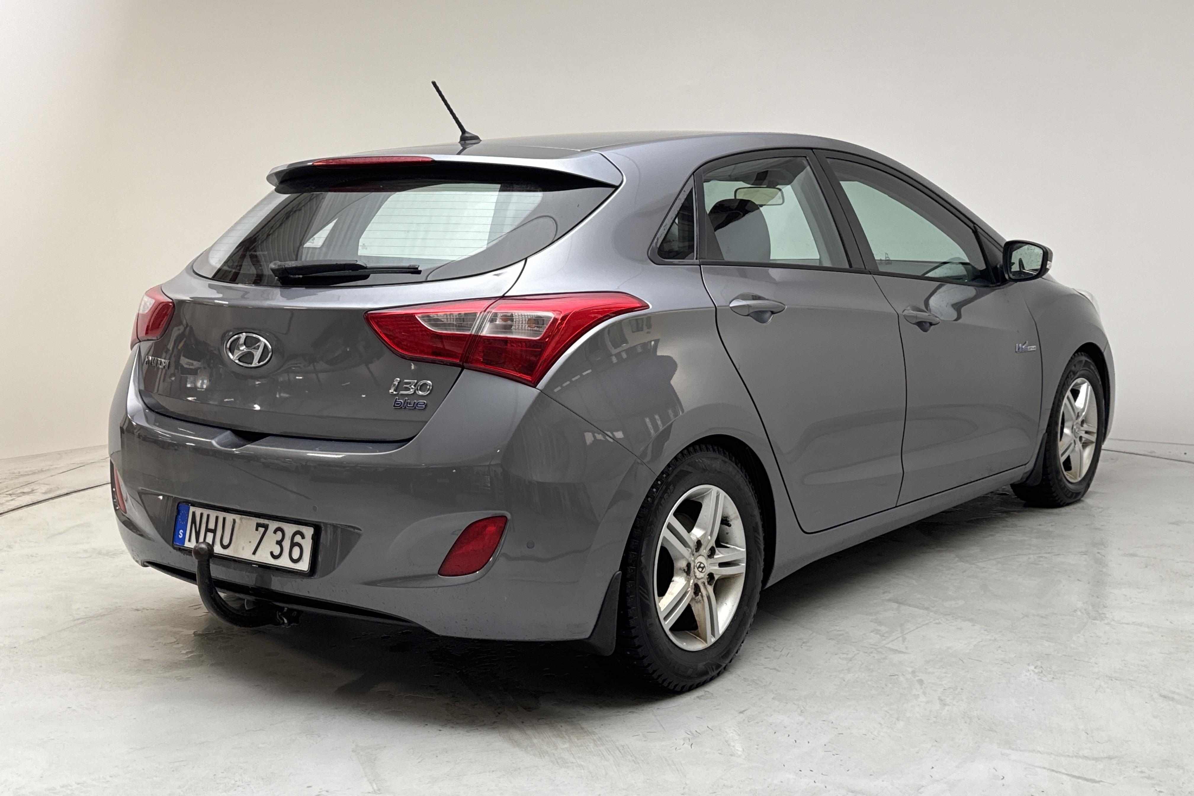 Hyundai i30 1.6 CRDi 5dr (110hk) - 183 850 km - Manuaalinen - harmaa - 2014