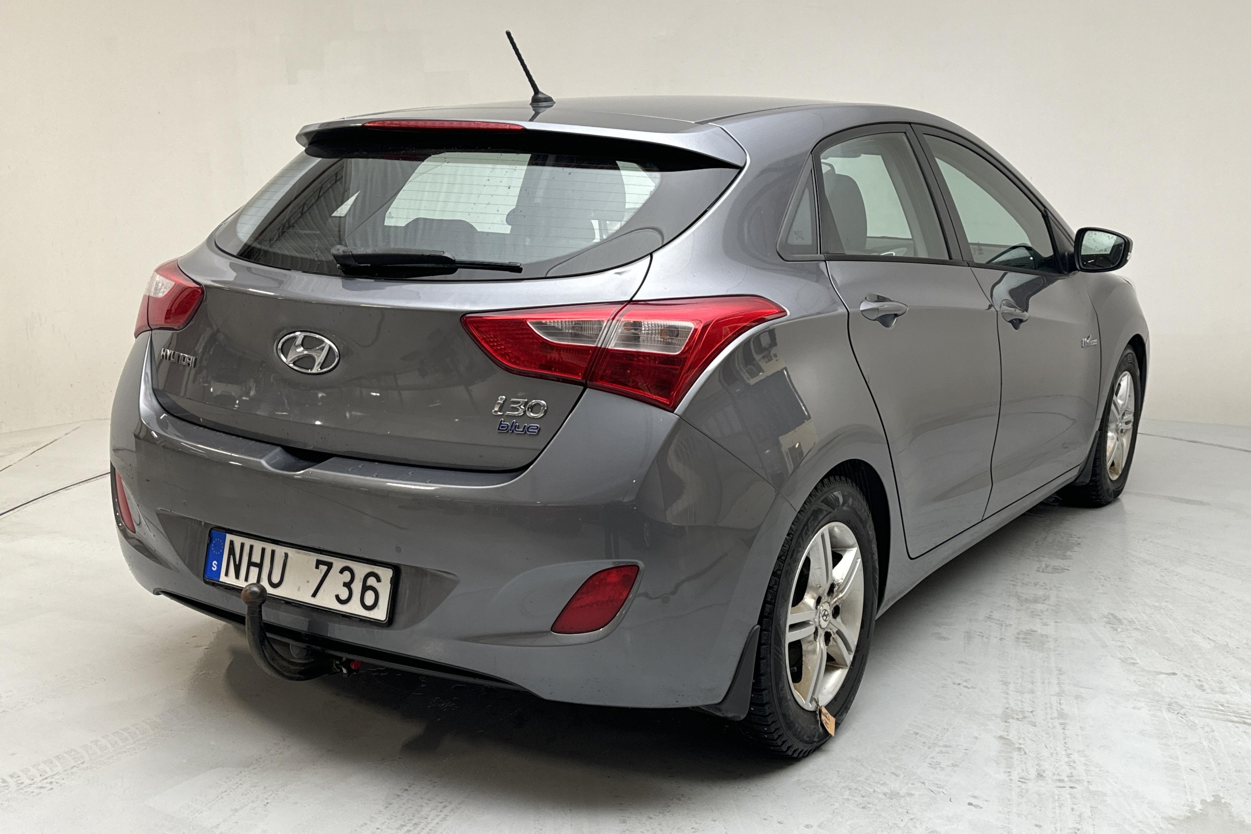 Hyundai i30 1.6 CRDi 5dr (110hk) - 183 850 km - Manuaalinen - harmaa - 2014