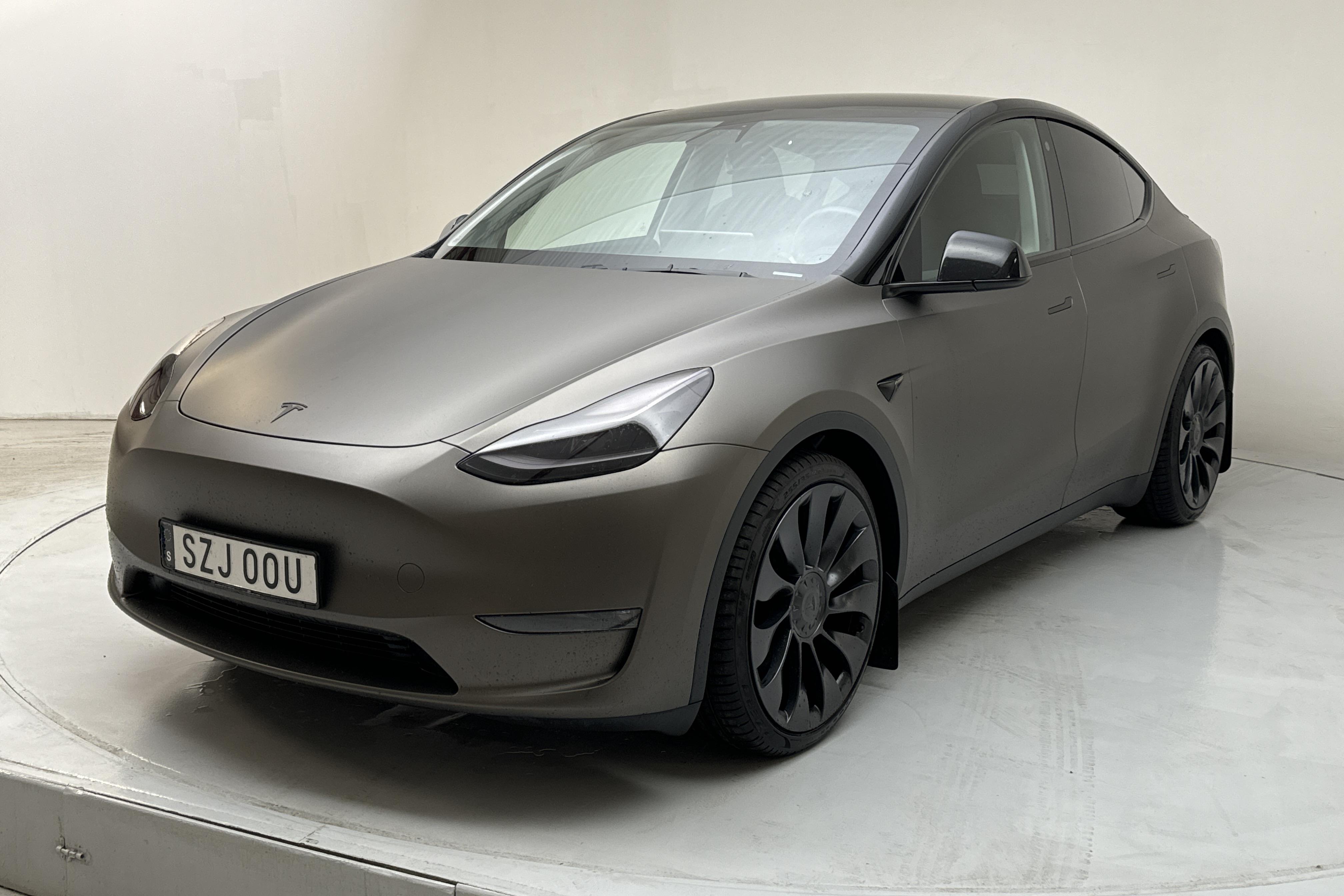 Tesla Model Y Performance Dual Motor AWD - 32 900 km - Automatyczna - czarny - 2023