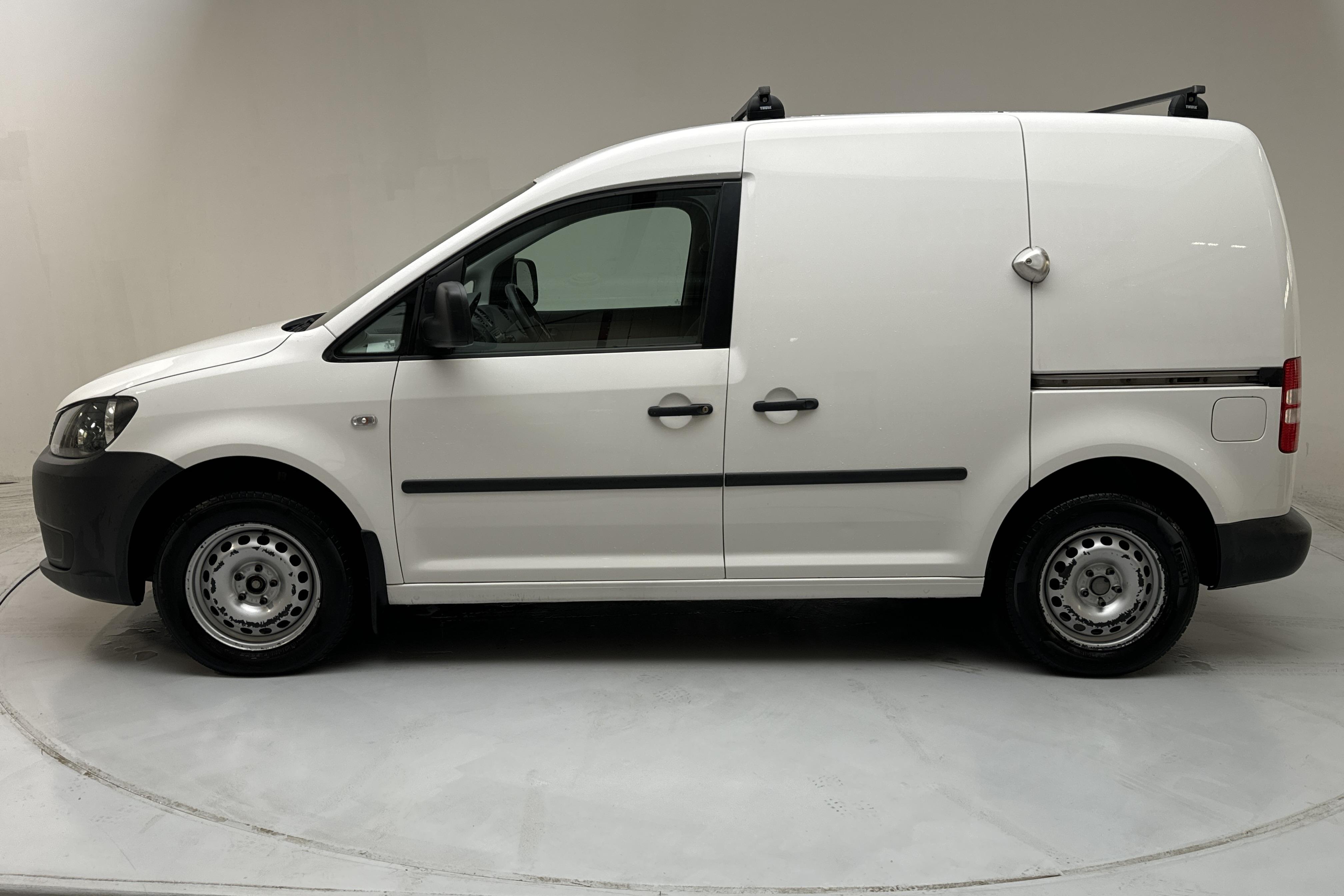 VW Caddy 2.0 Ecofuel Skåp (109hk) - 171 070 km - Käsitsi - valge - 2015